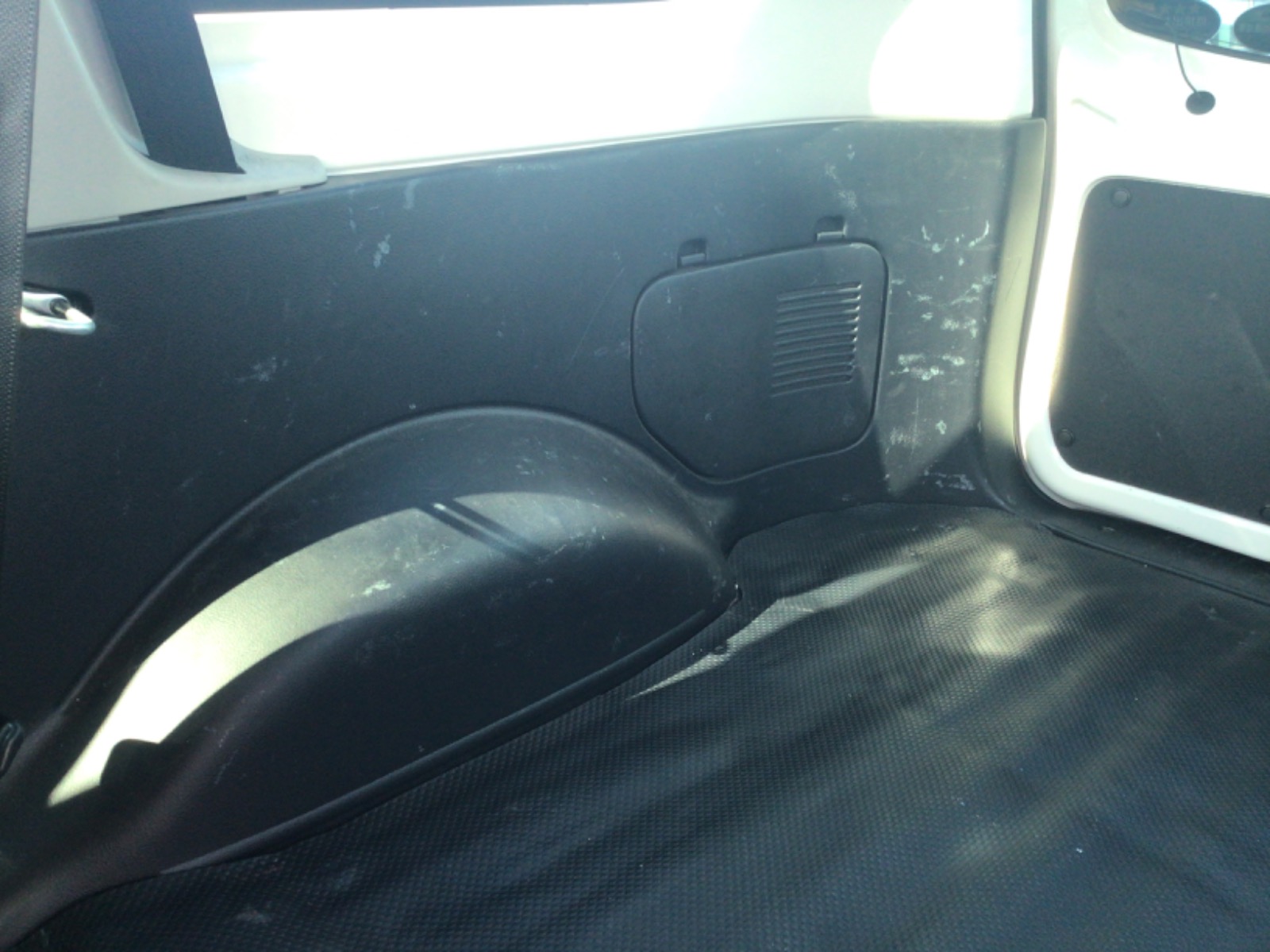 キズ・ヘコミ_64