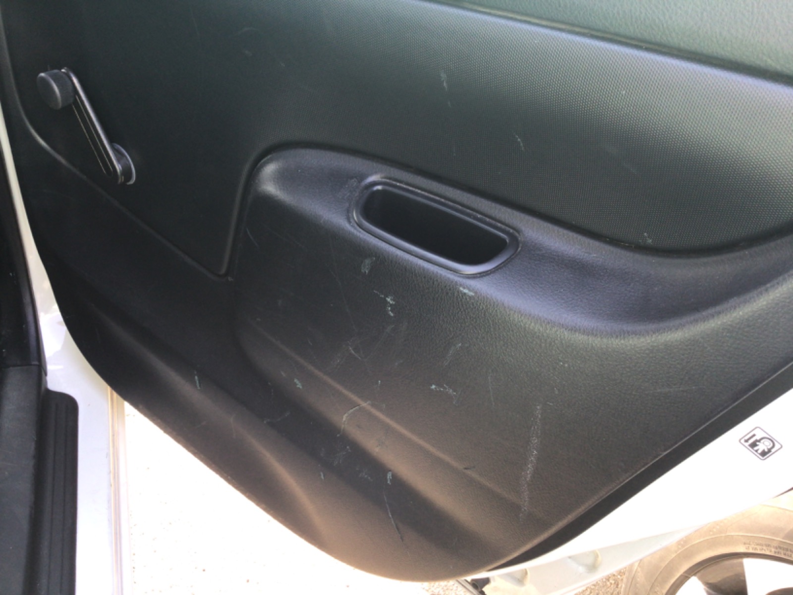 キズ・ヘコミ_66