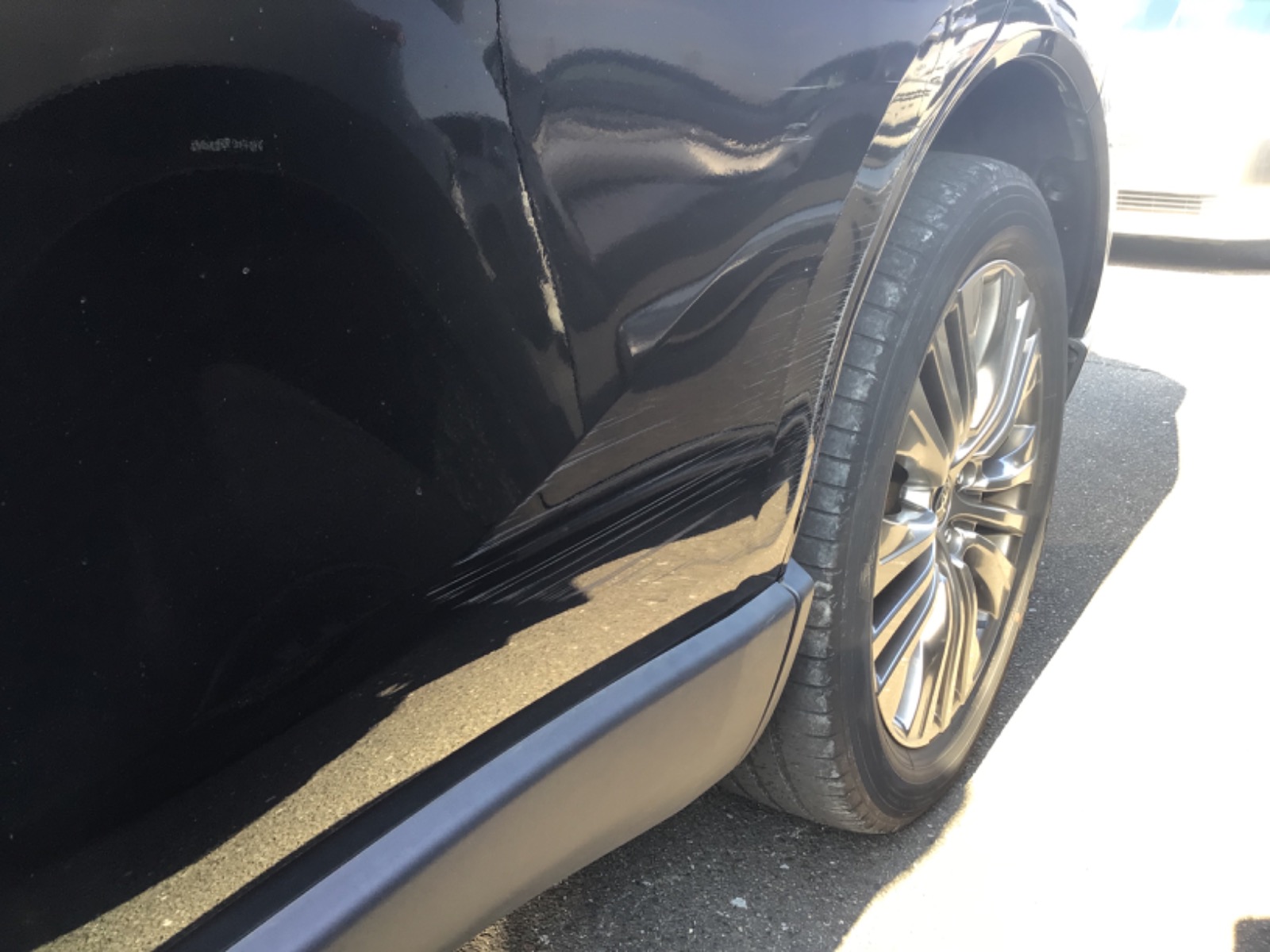 キズ・ヘコミ_25