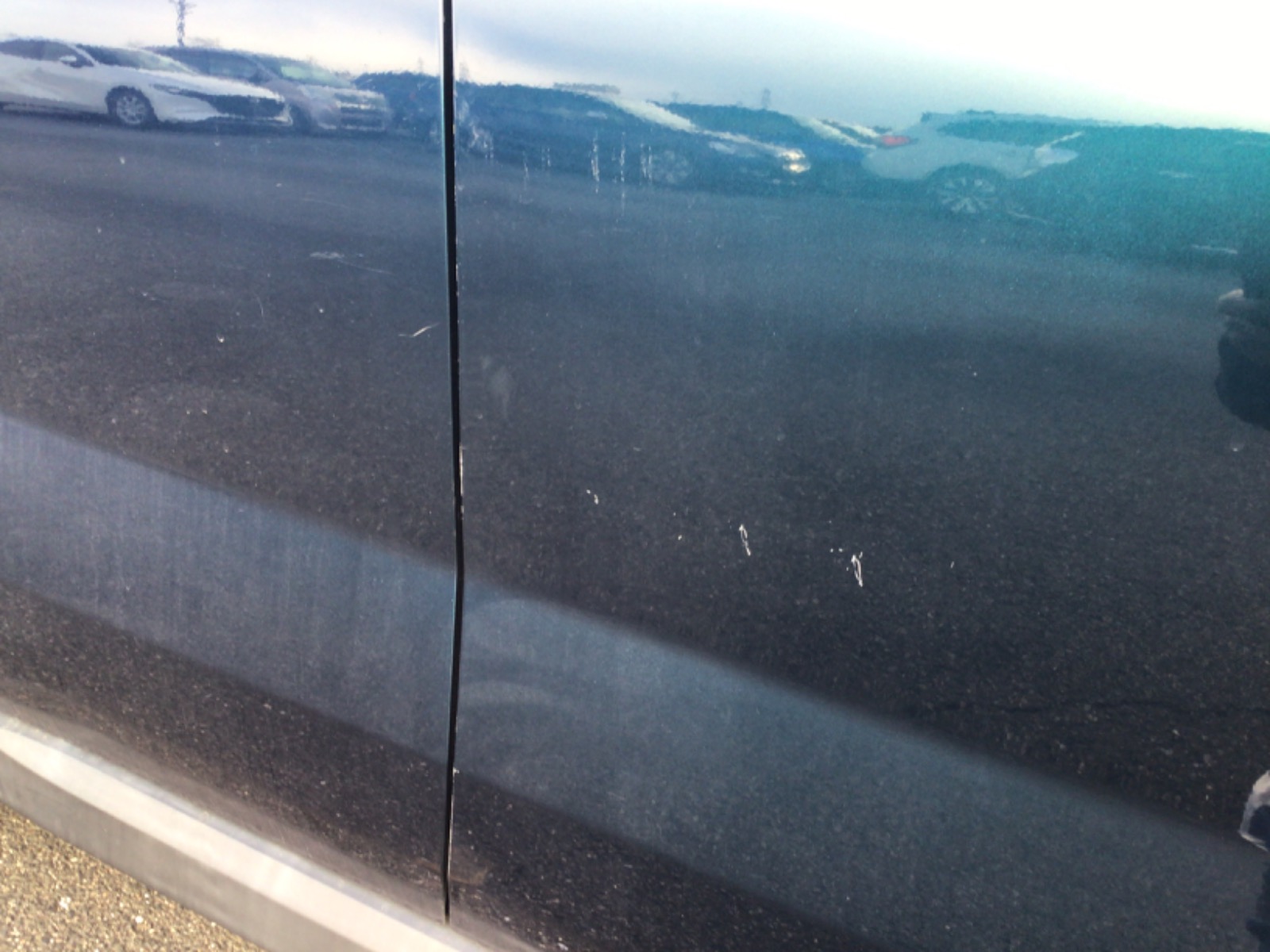 キズ・ヘコミ_18