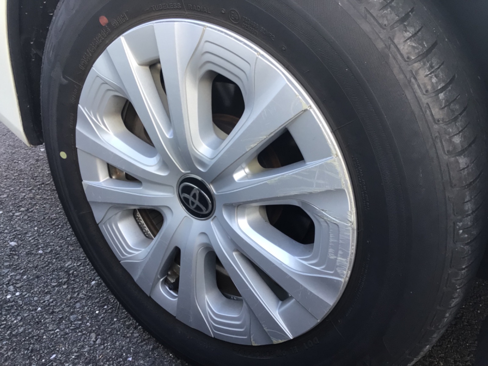 キズ・ヘコミ_66