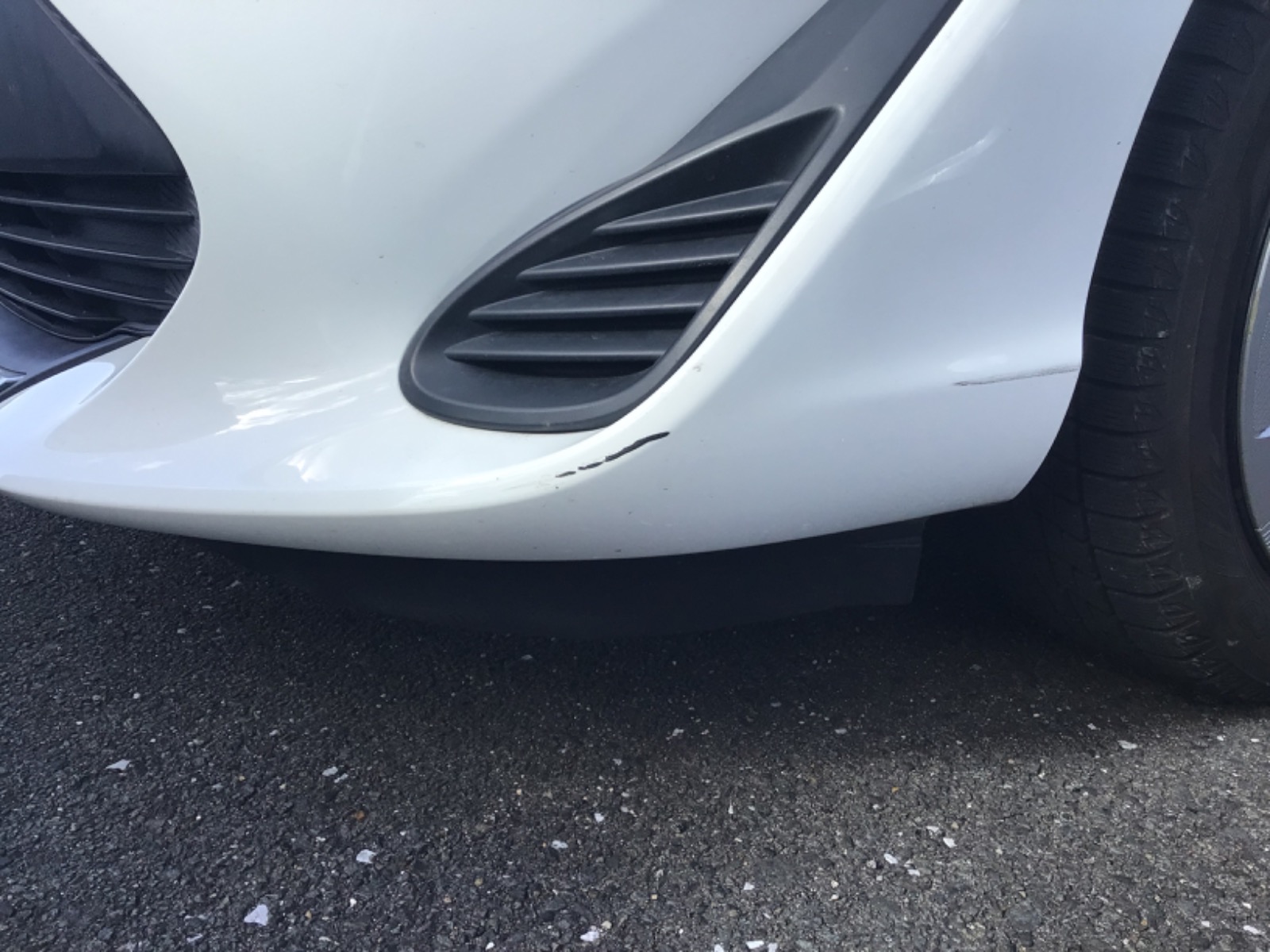 キズ・ヘコミ_05