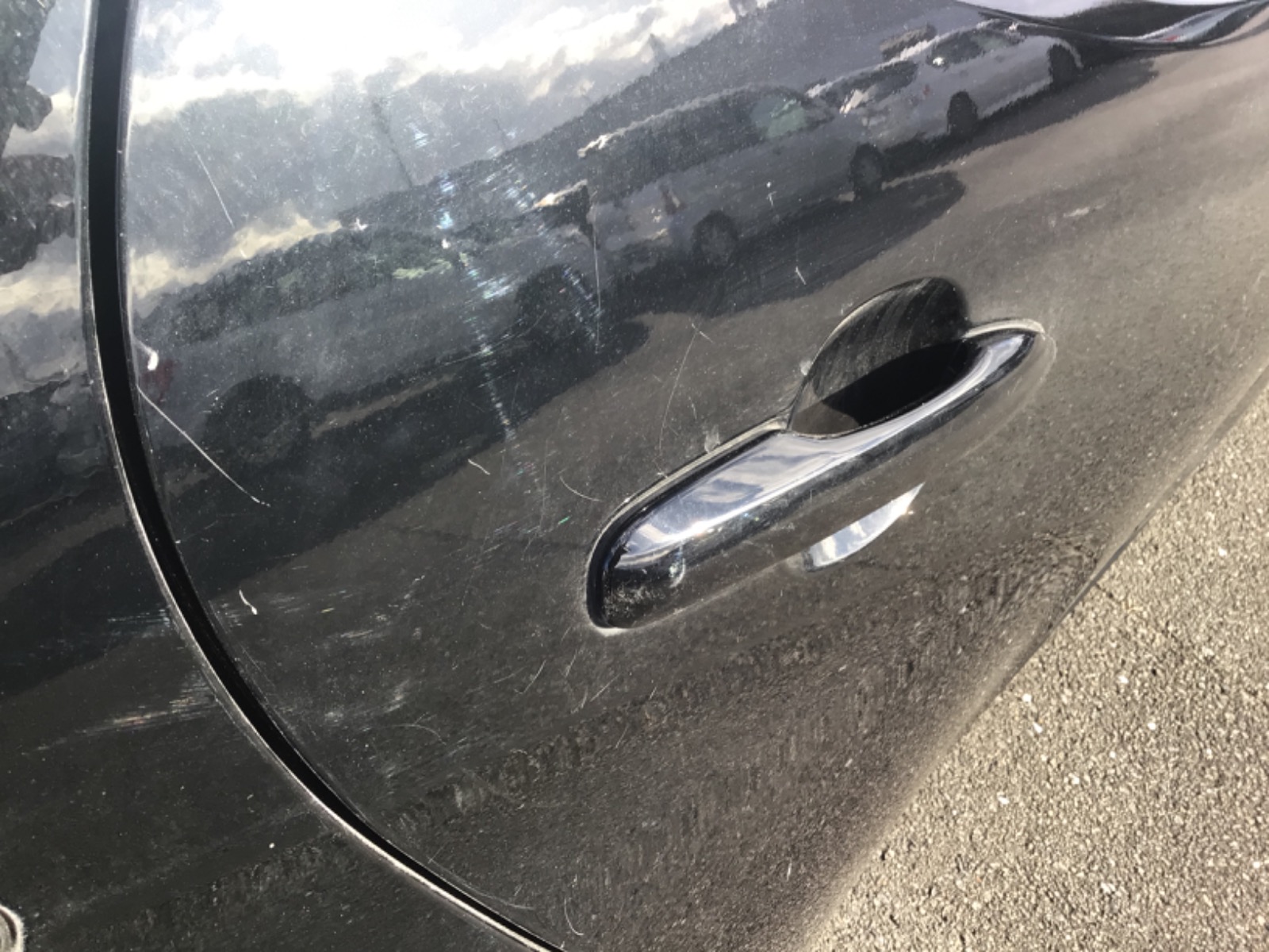 キズ・ヘコミ_26