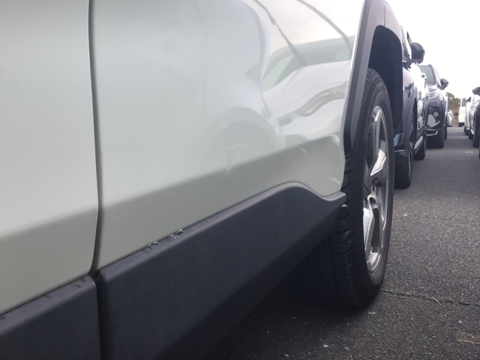 キズ・ヘコミ_24