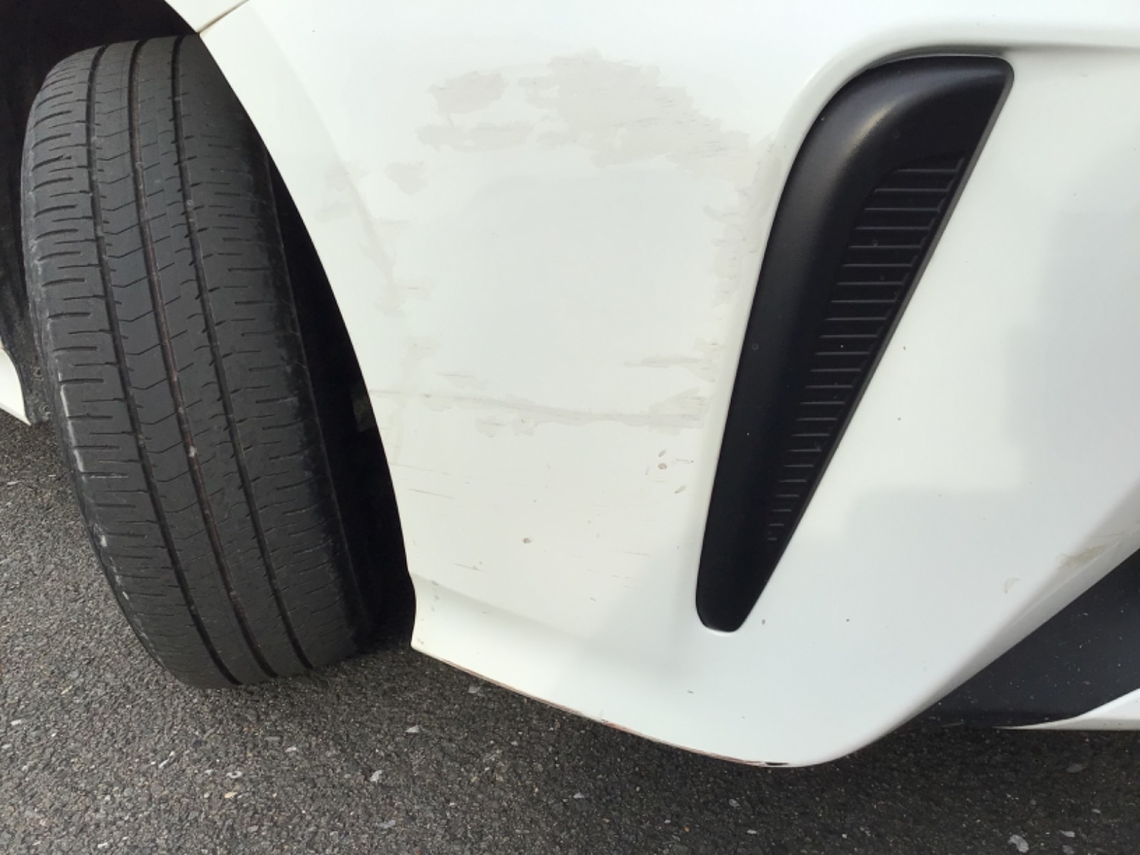 キズ・ヘコミ_06