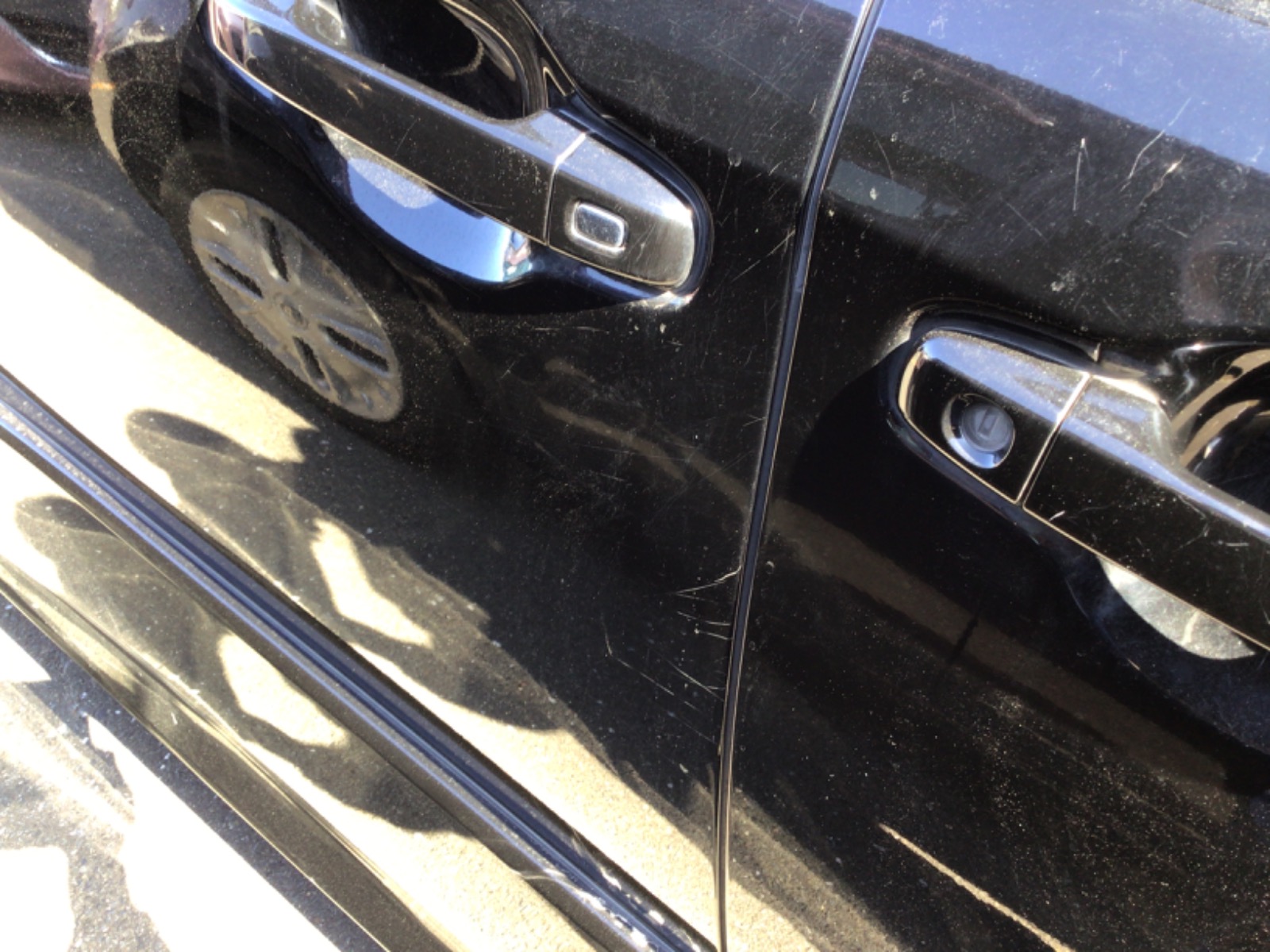 キズ・ヘコミ_26