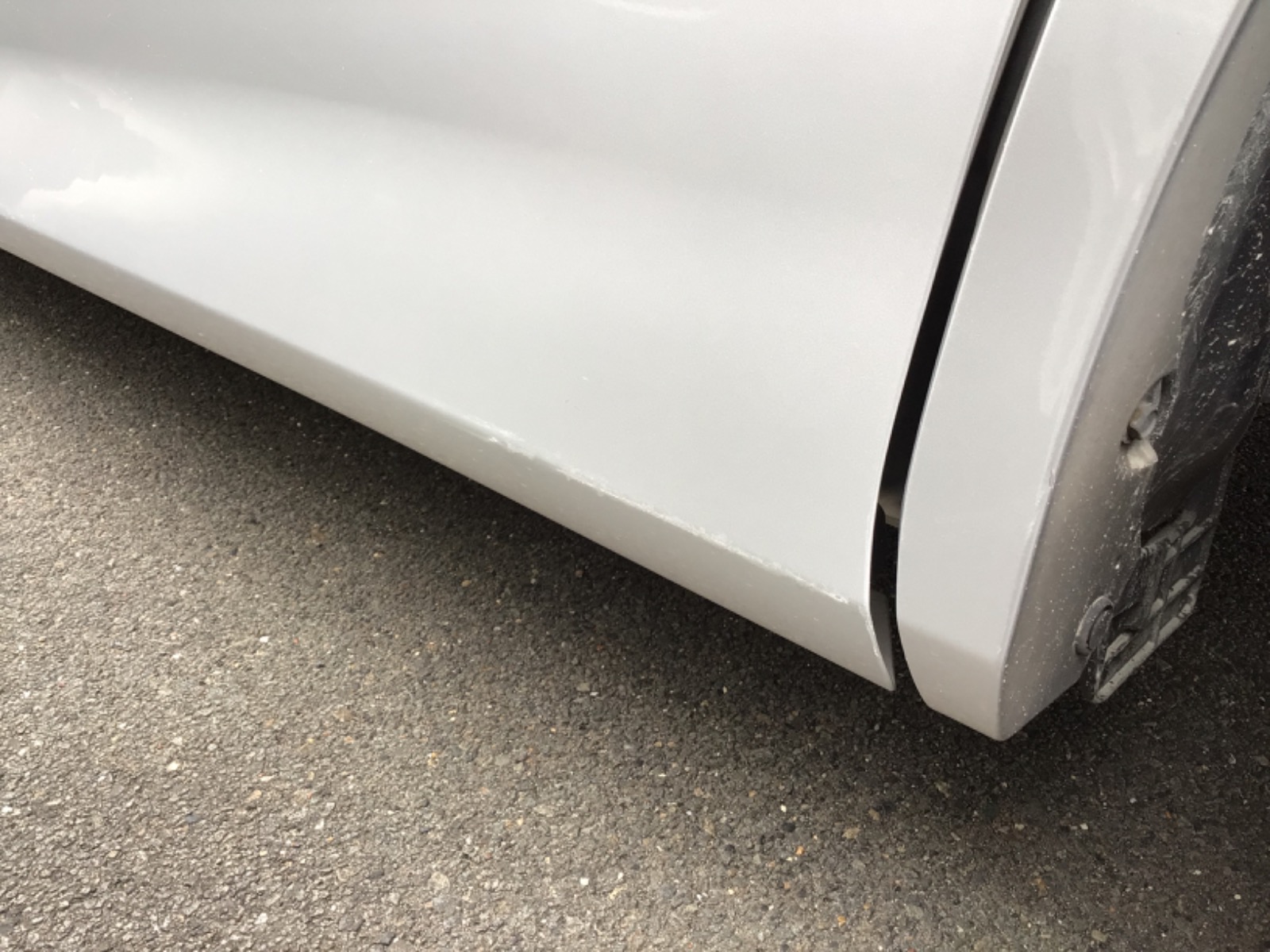 キズ・ヘコミ_25