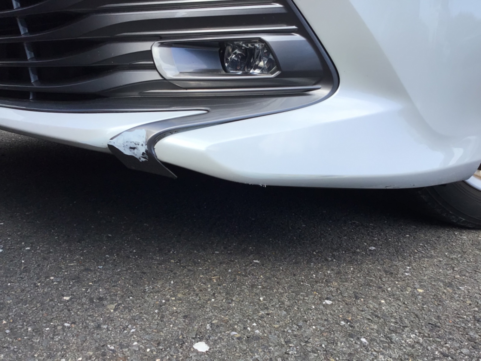 キズ・ヘコミ_05