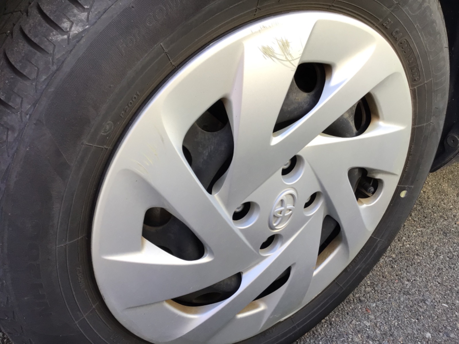 キズ・ヘコミ_64