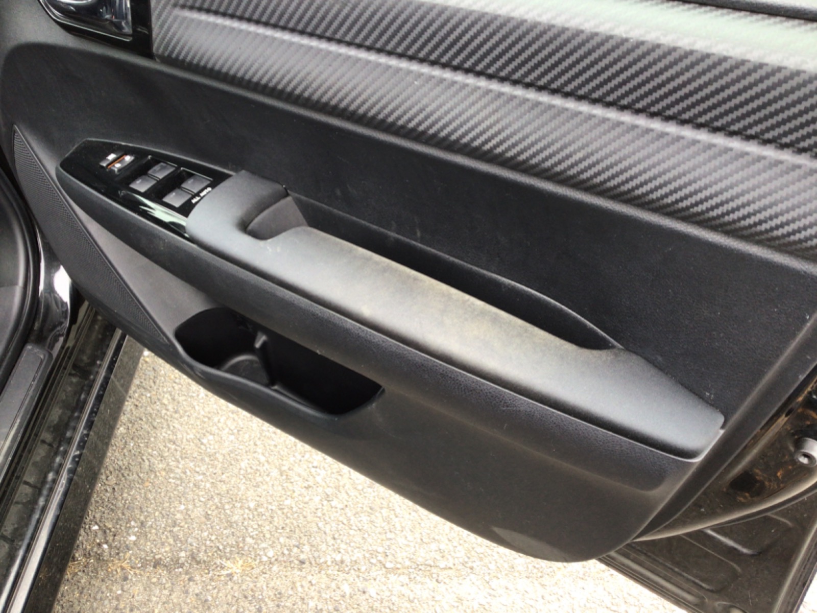 キズ・ヘコミ_64