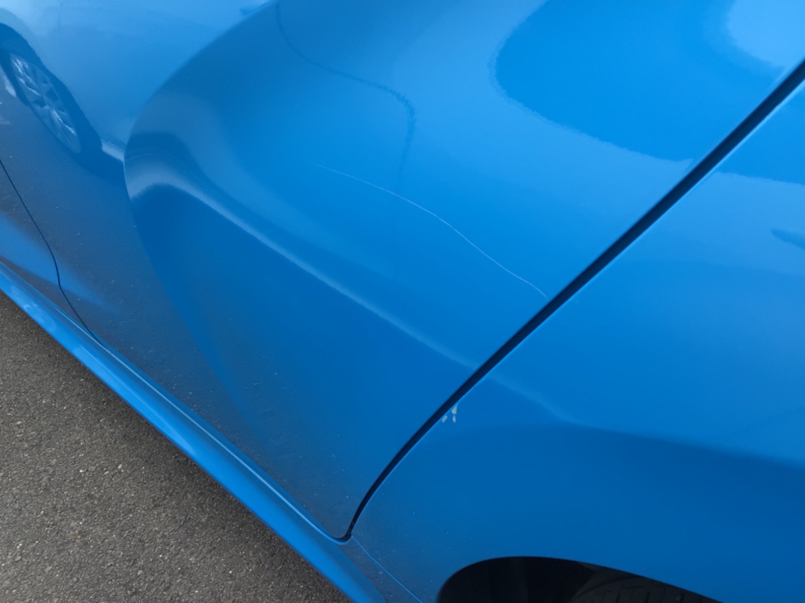 キズ・ヘコミ_25