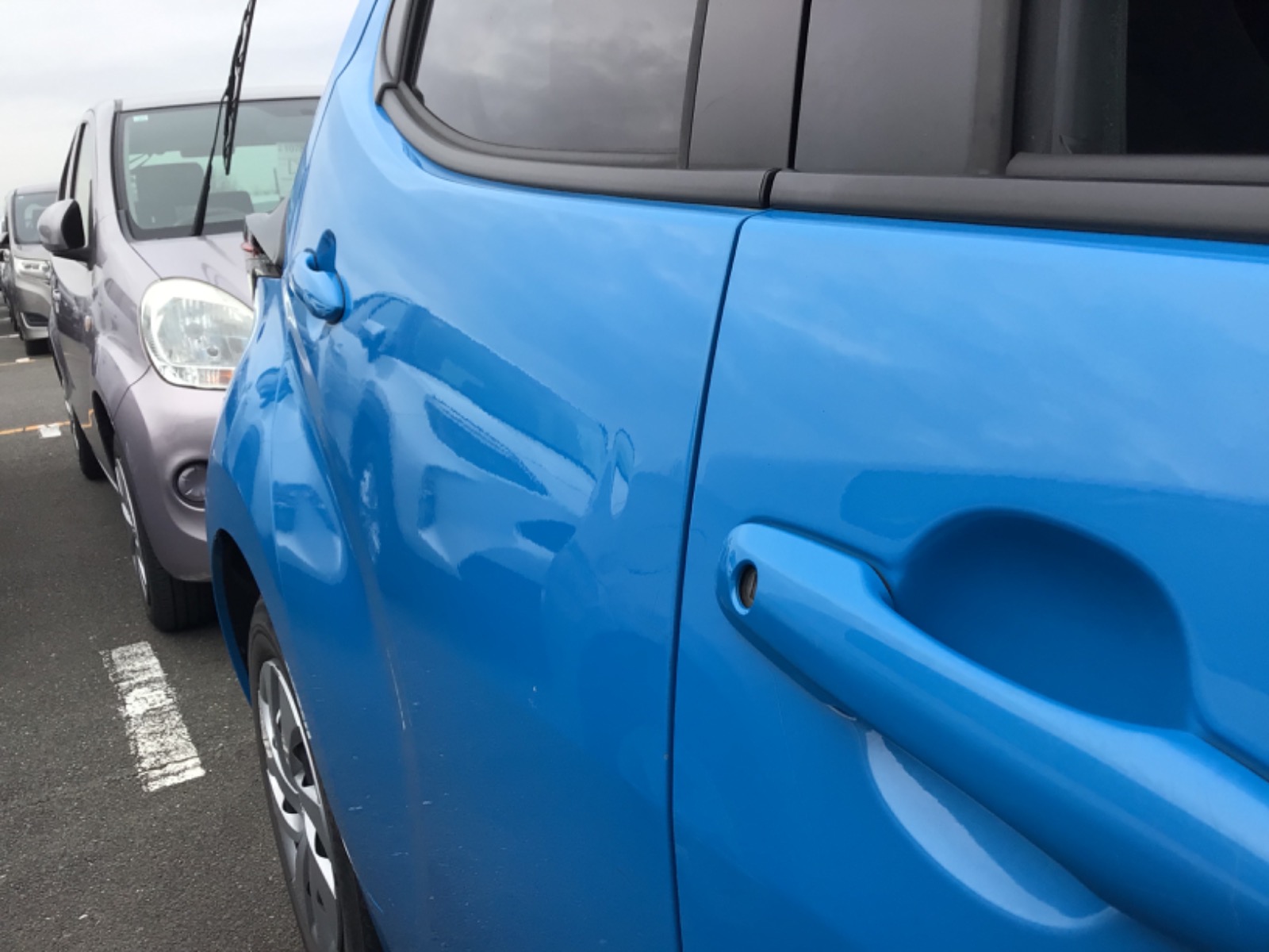 キズ・ヘコミ_26