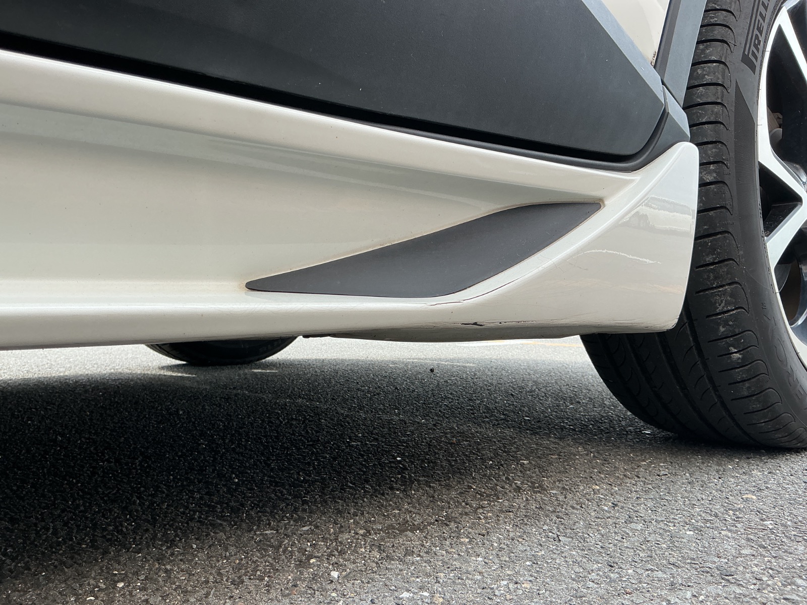 キズ・ヘコミ_21