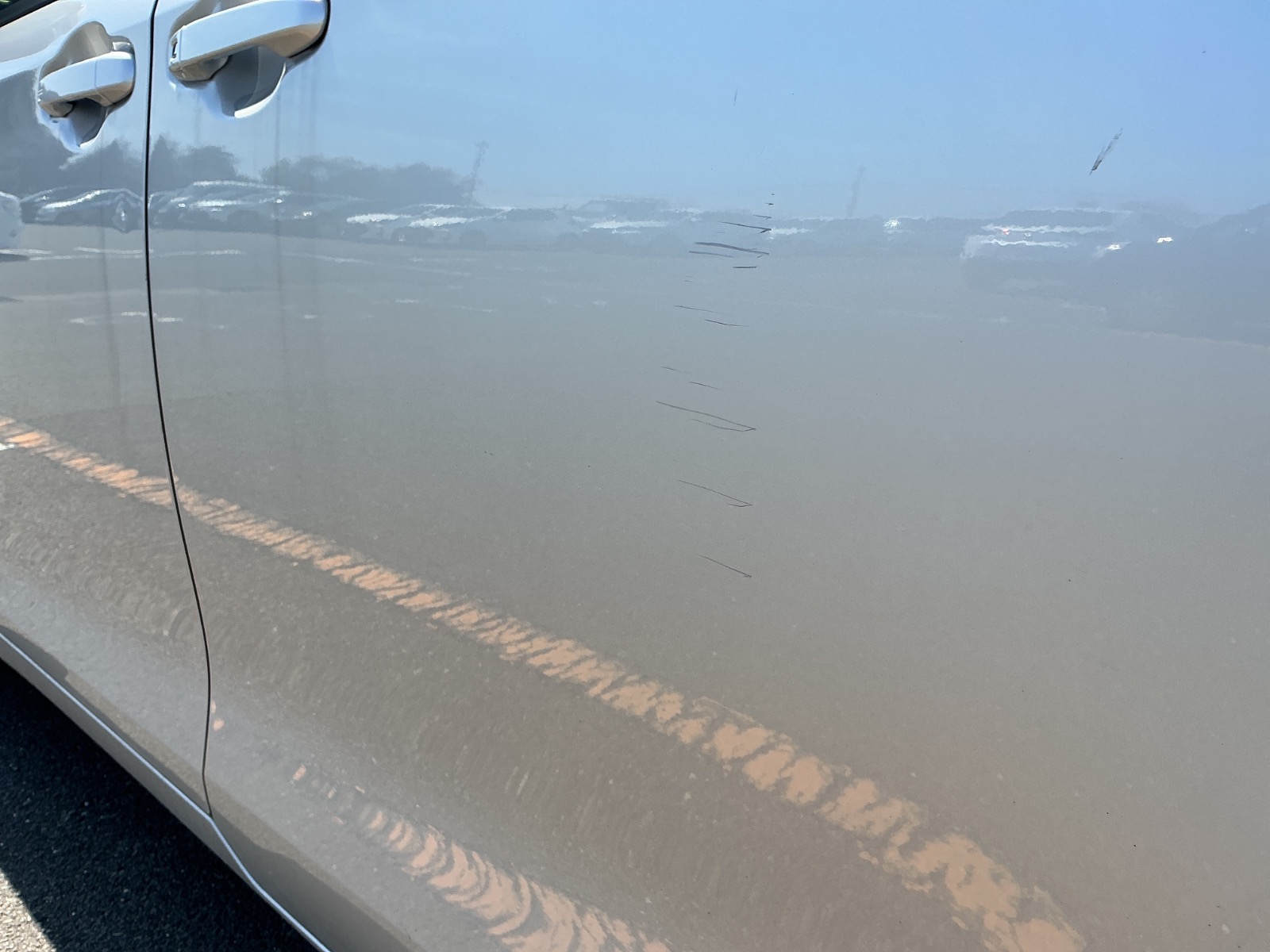 キズ・ヘコミ_24