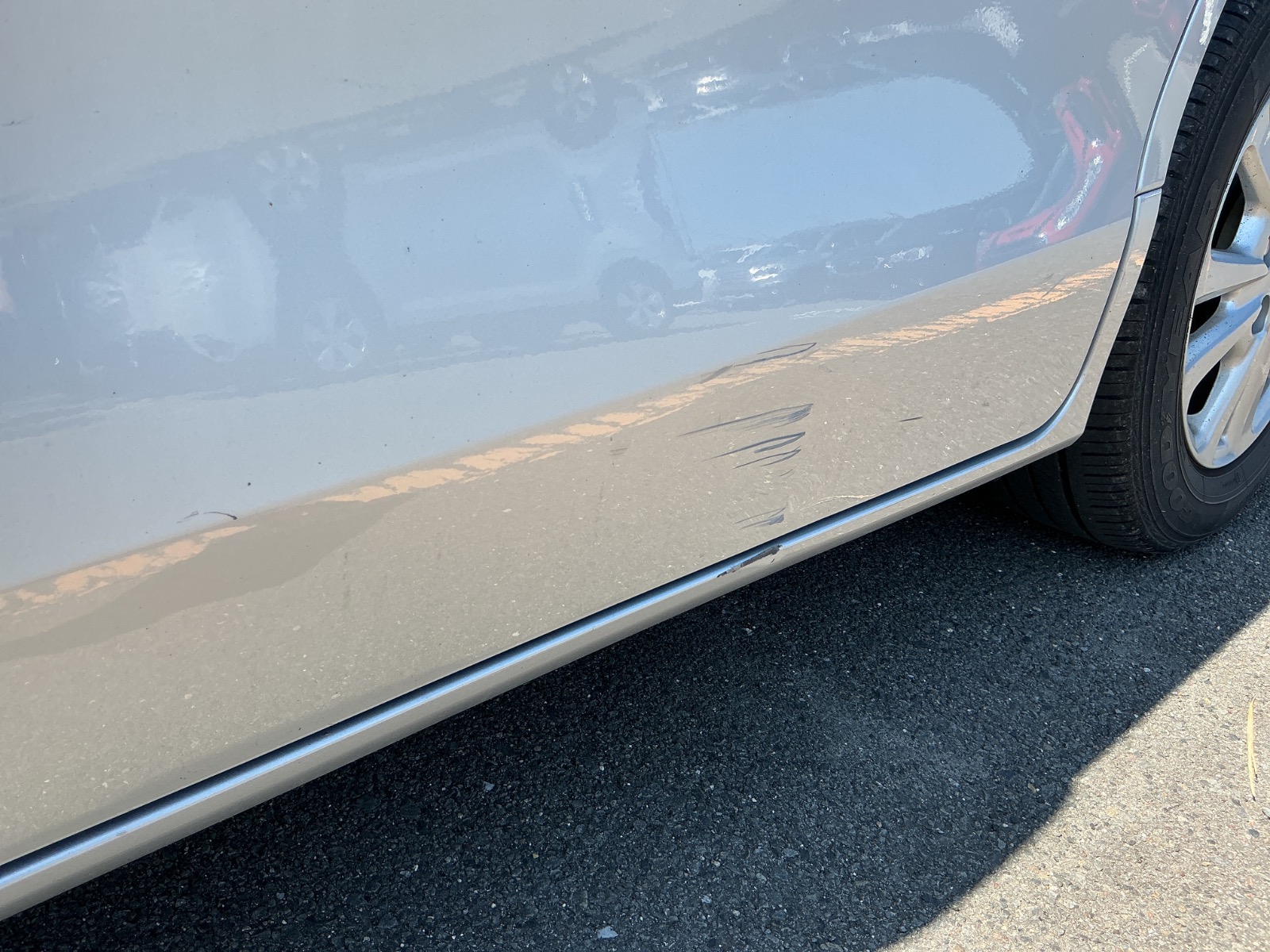 キズ・ヘコミ_25