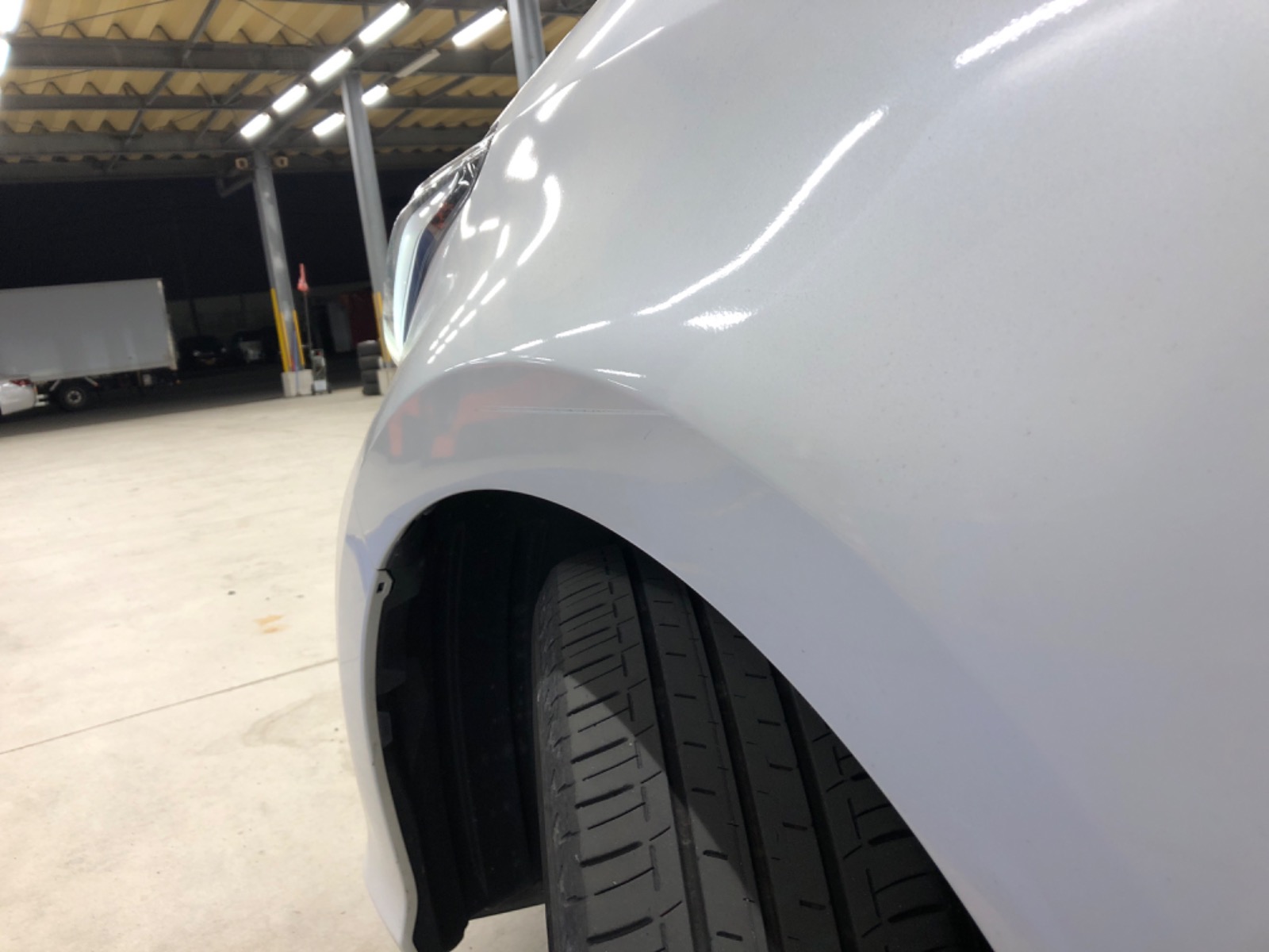 キズ・ヘコミ_11