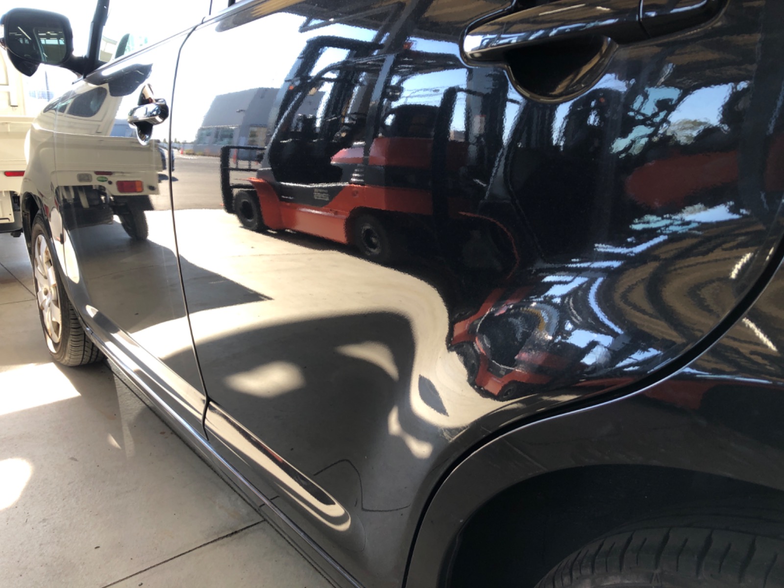 キズ・ヘコミ_25