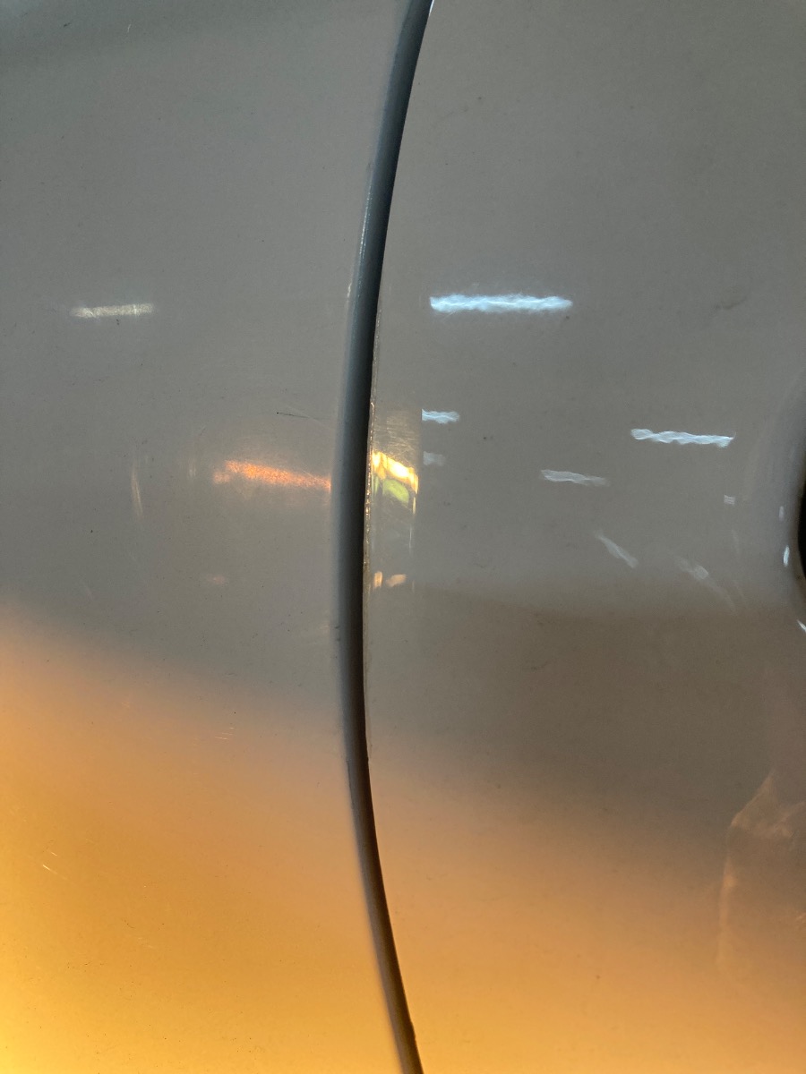 キズ・ヘコミ_27