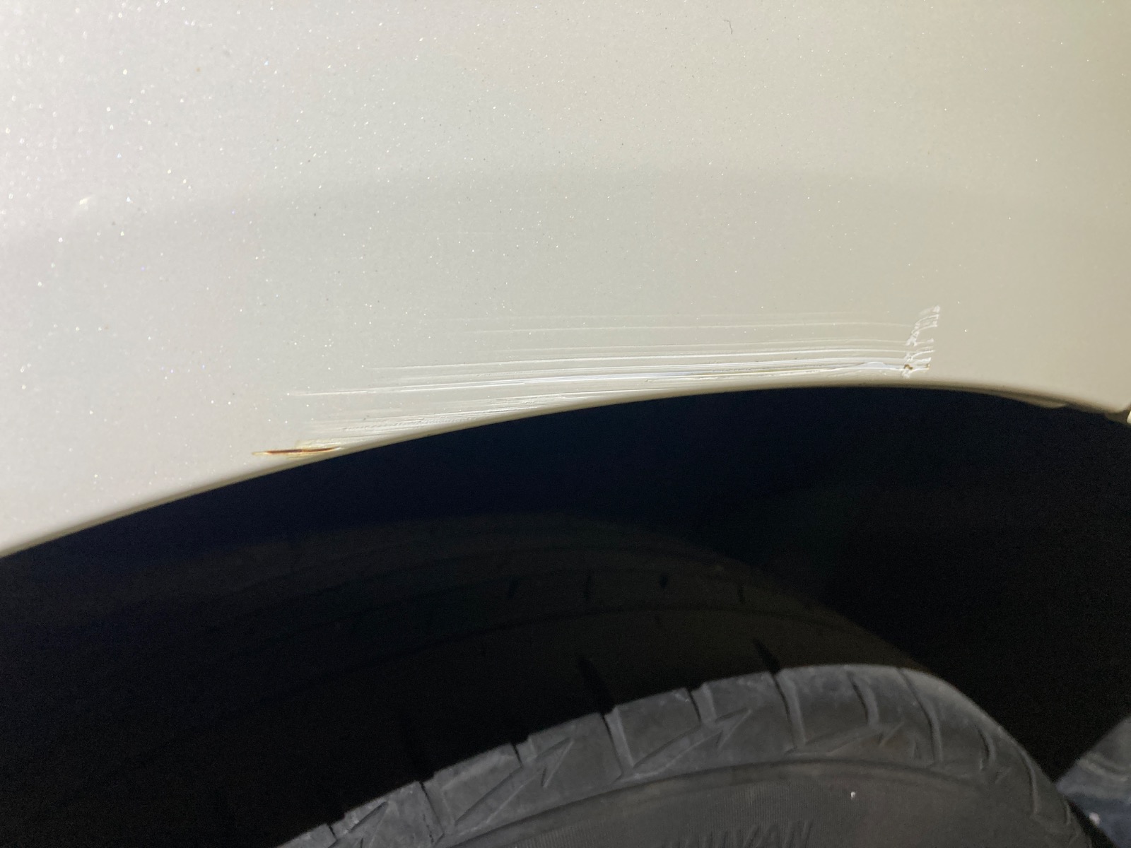 キズ・ヘコミ_38