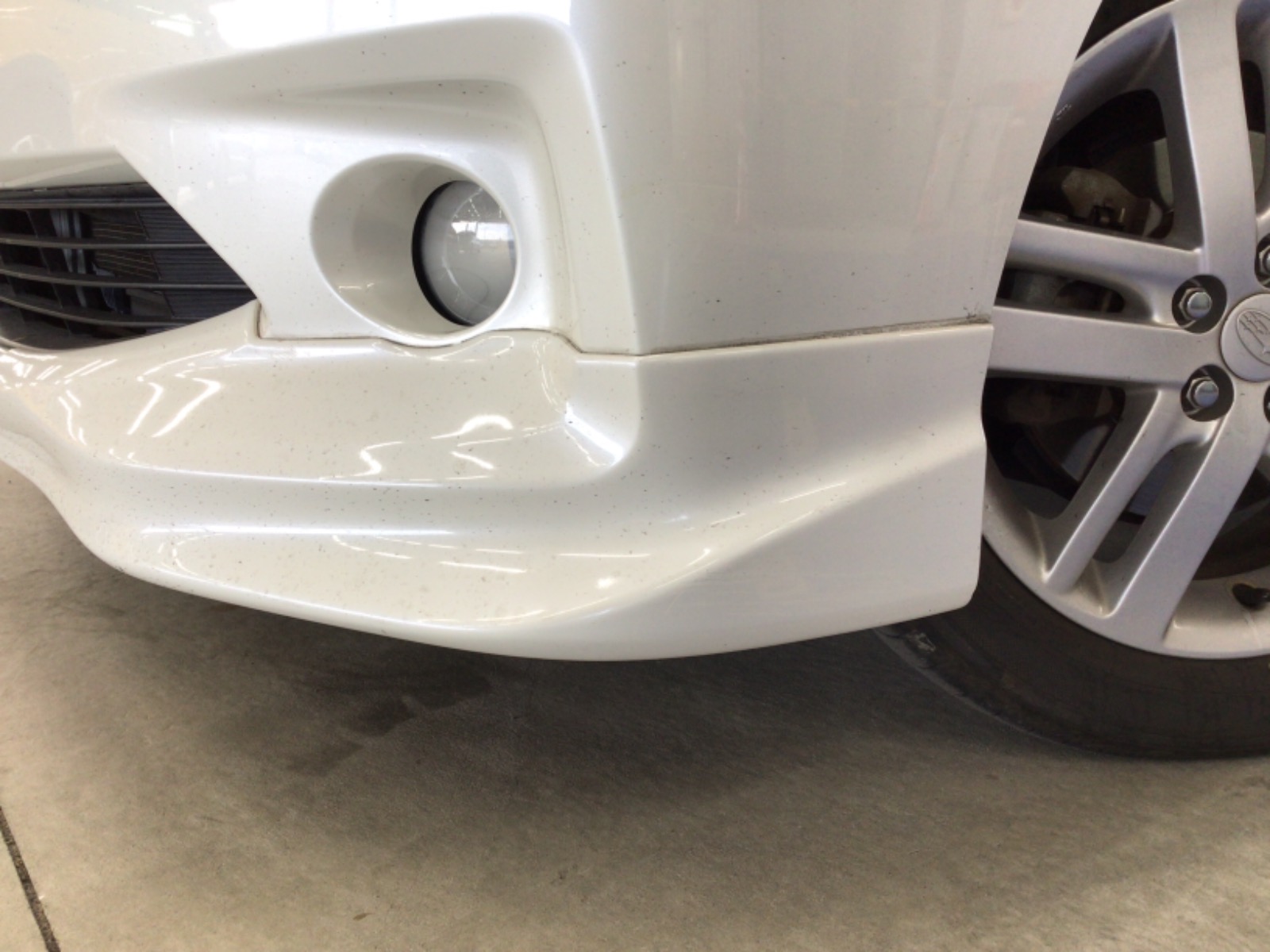 キズ・ヘコミ_05