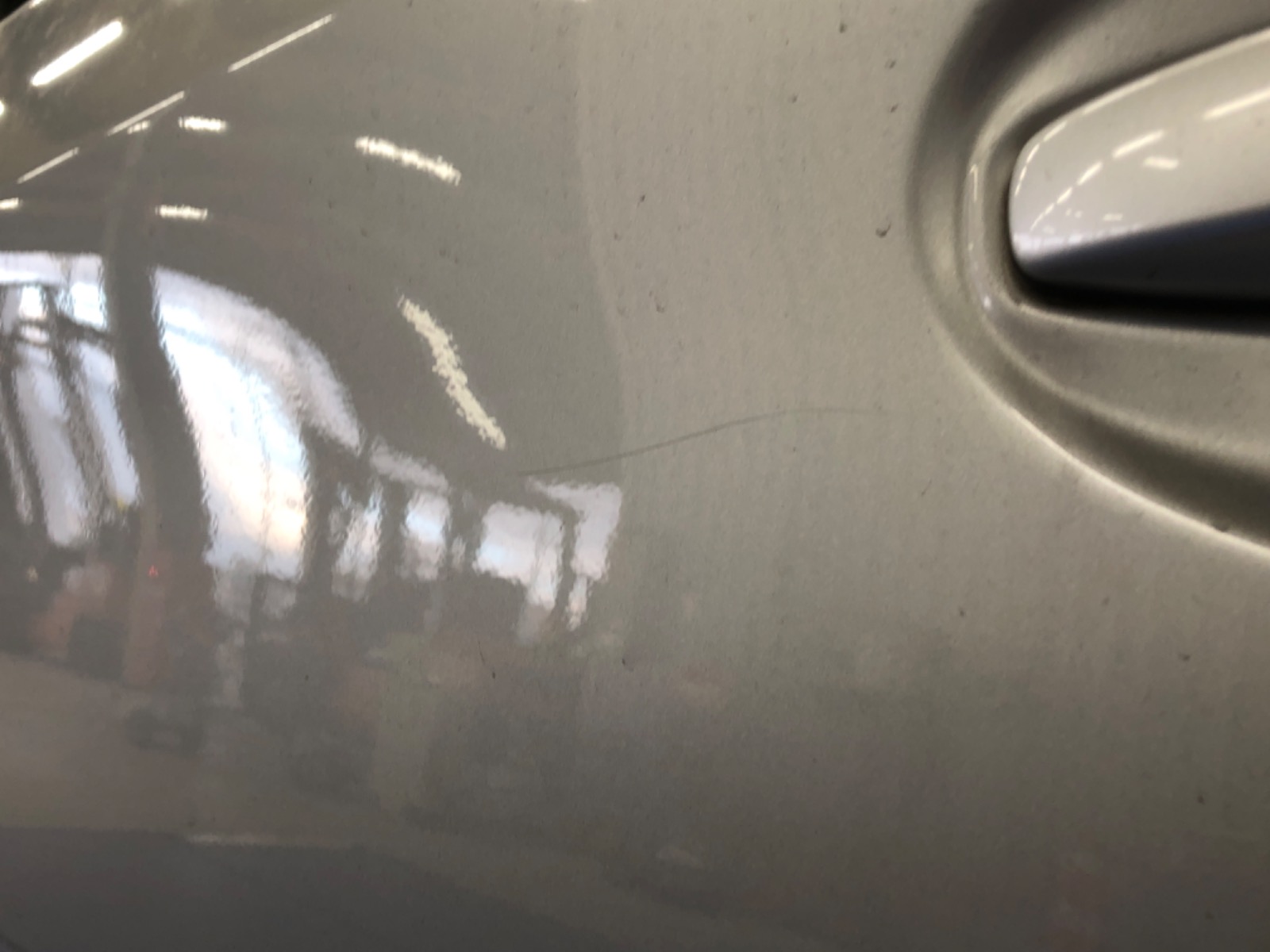 キズ・ヘコミ_25