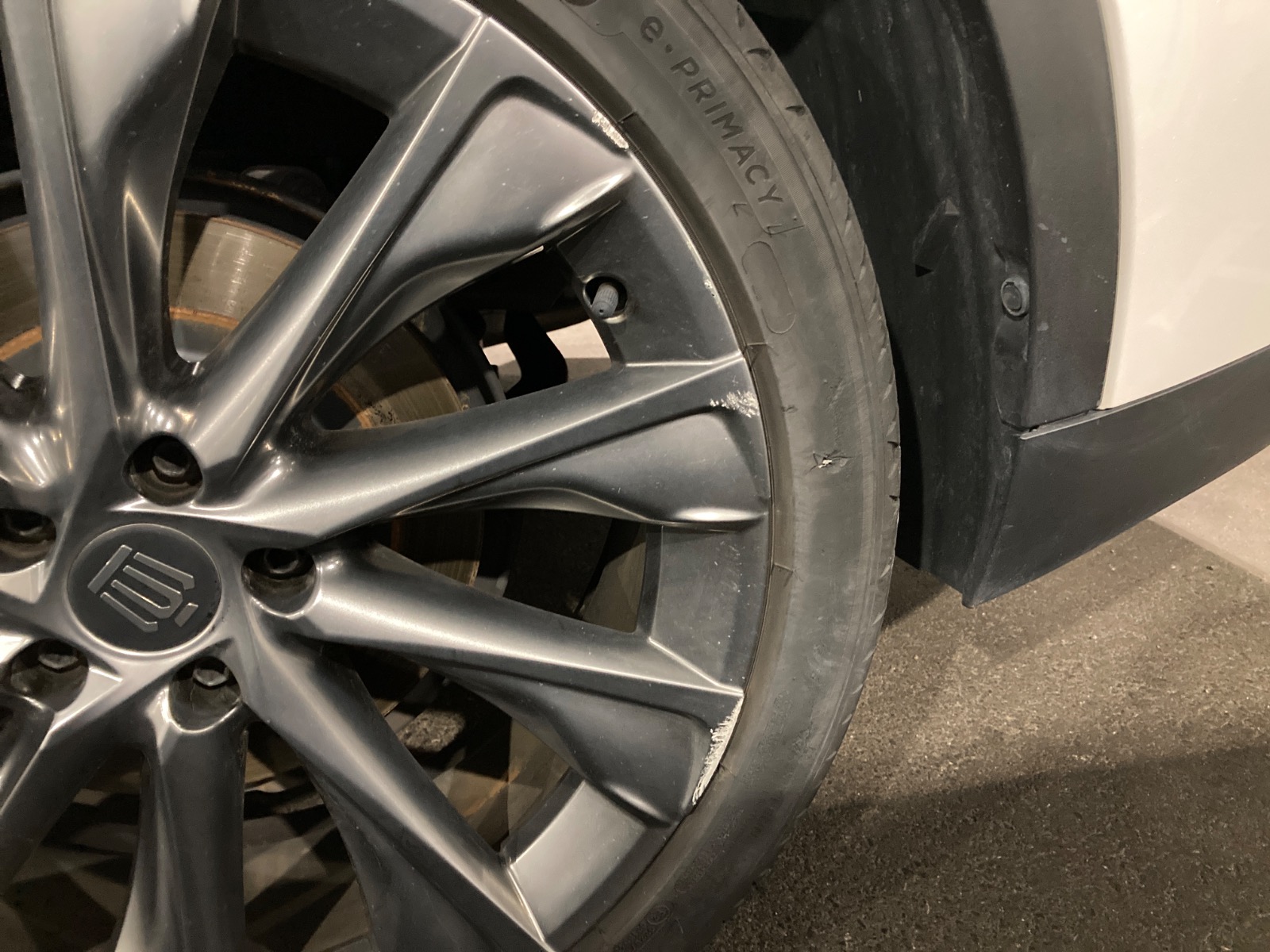 キズ・ヘコミ_61