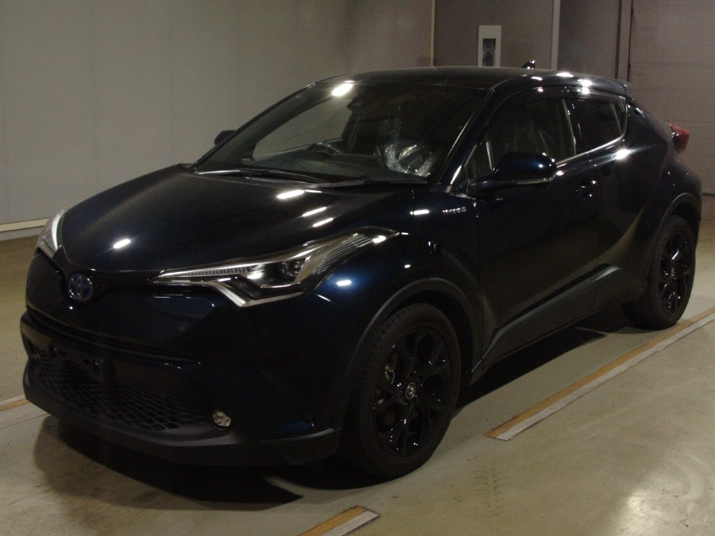 トヨタ C-HR HV G モードネロ