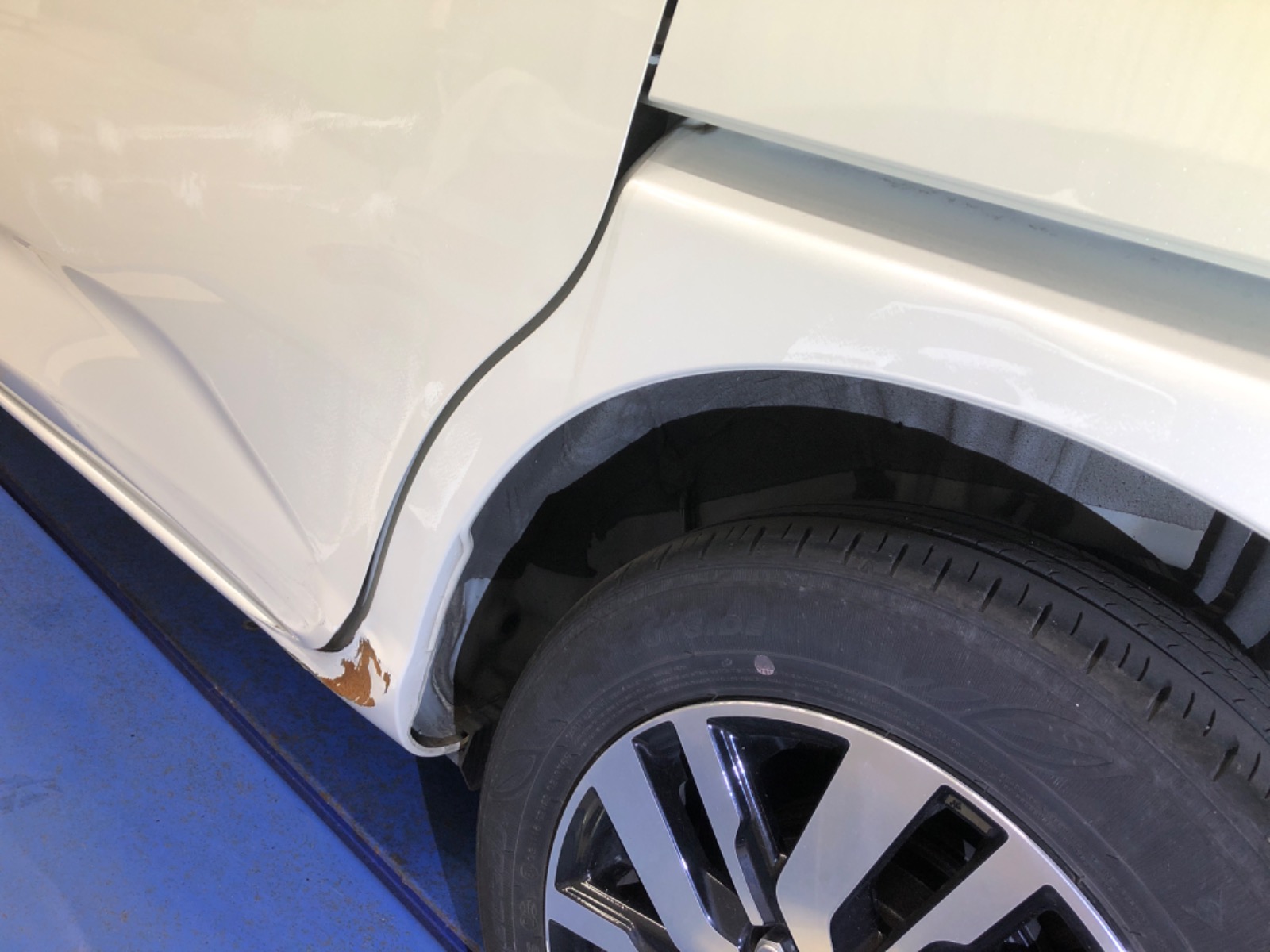 キズ・ヘコミ_38