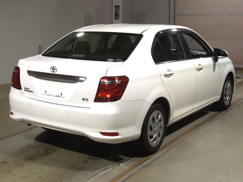 カローラアクシオ G