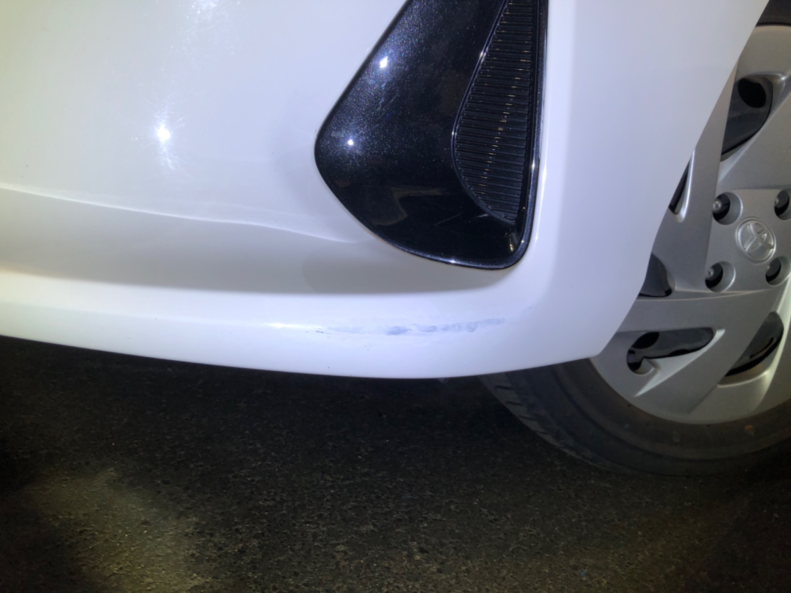 キズ・ヘコミ_05