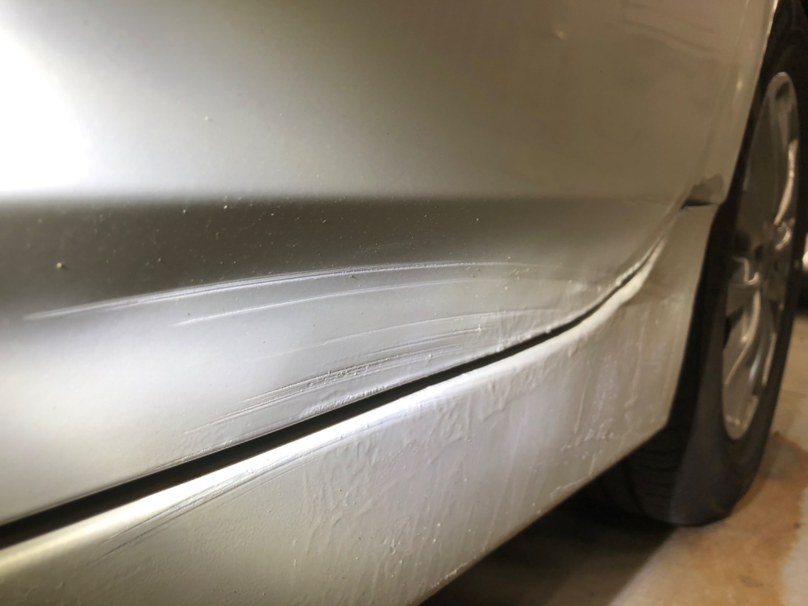 キズ・ヘコミ_25