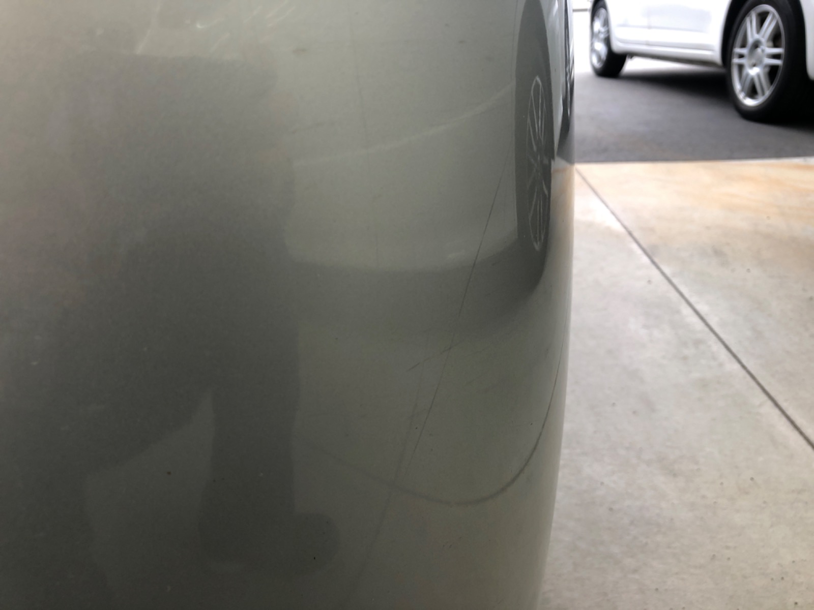 キズ・ヘコミ_05