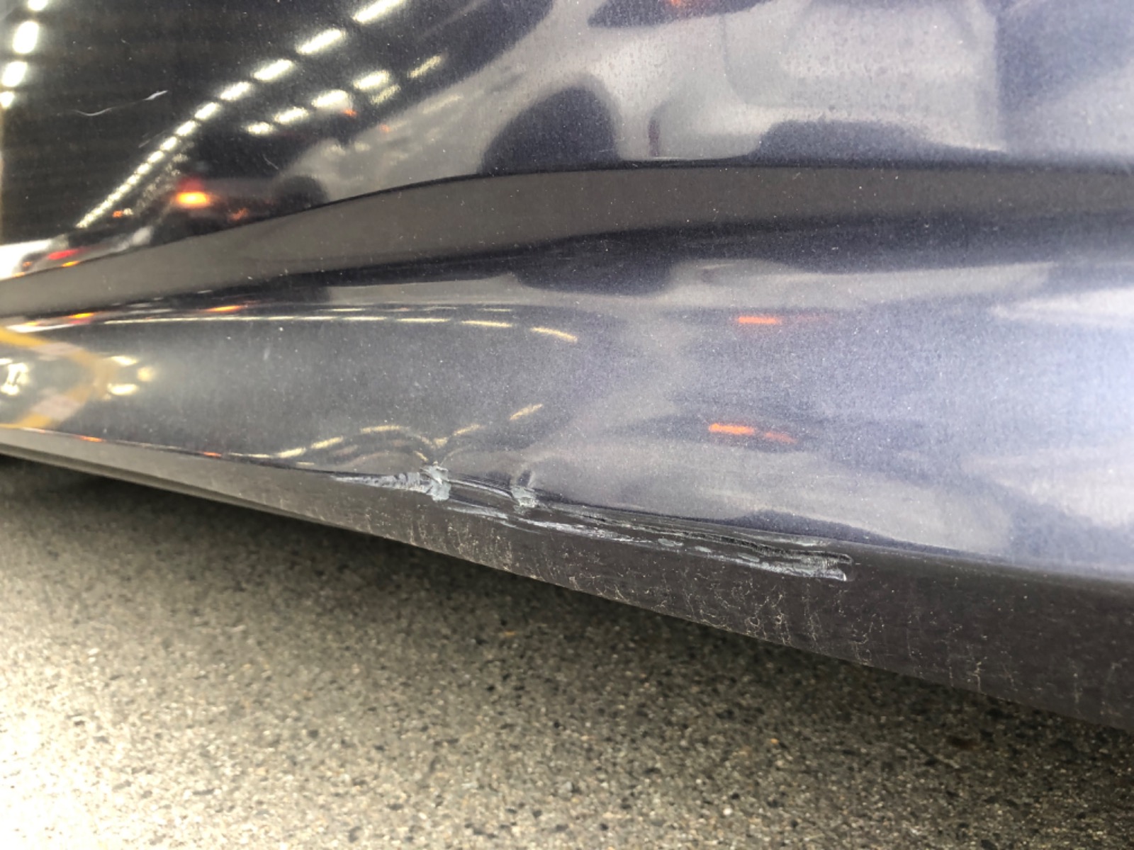 キズ・ヘコミ_25