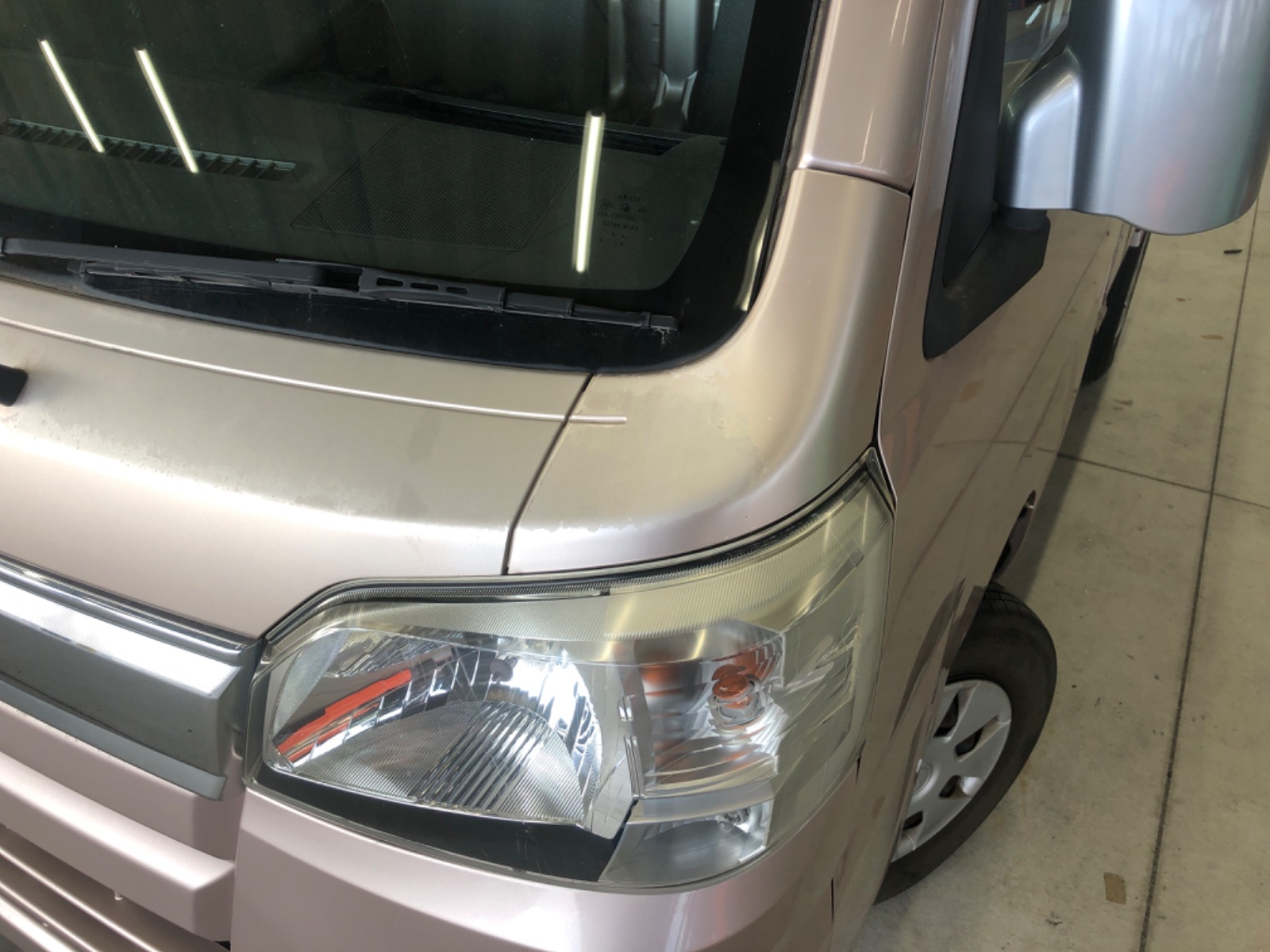 キズ・ヘコミ_10