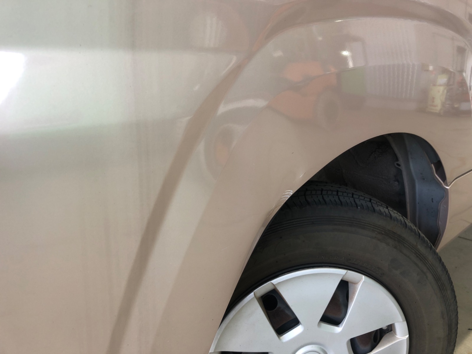 キズ・ヘコミ_16