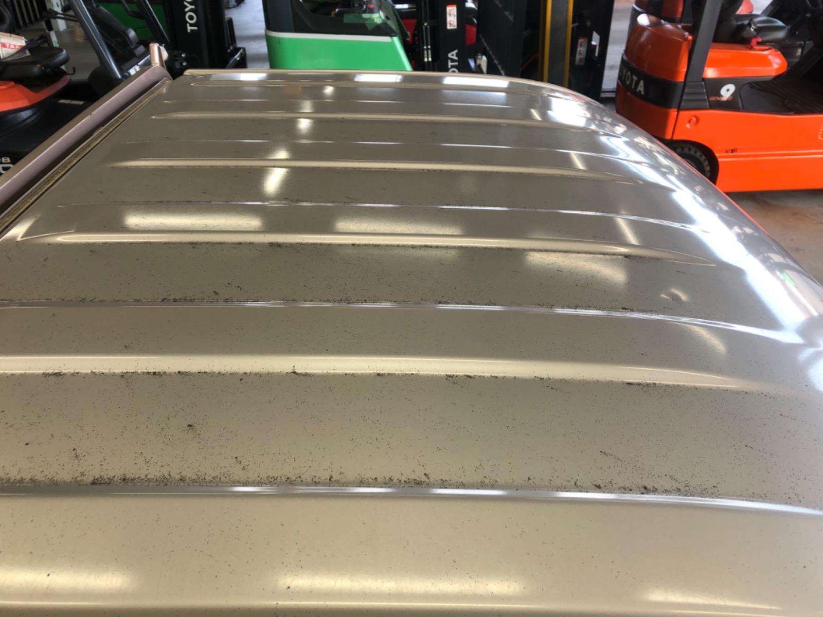 キズ・ヘコミ_36