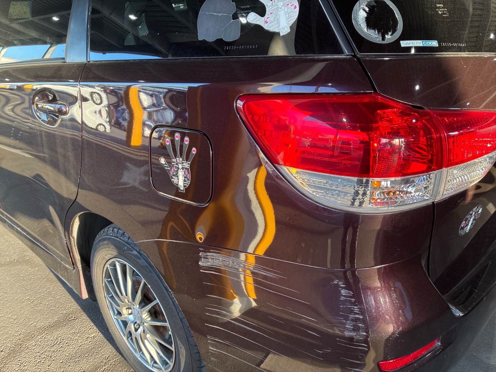 キズ・ヘコミ_38