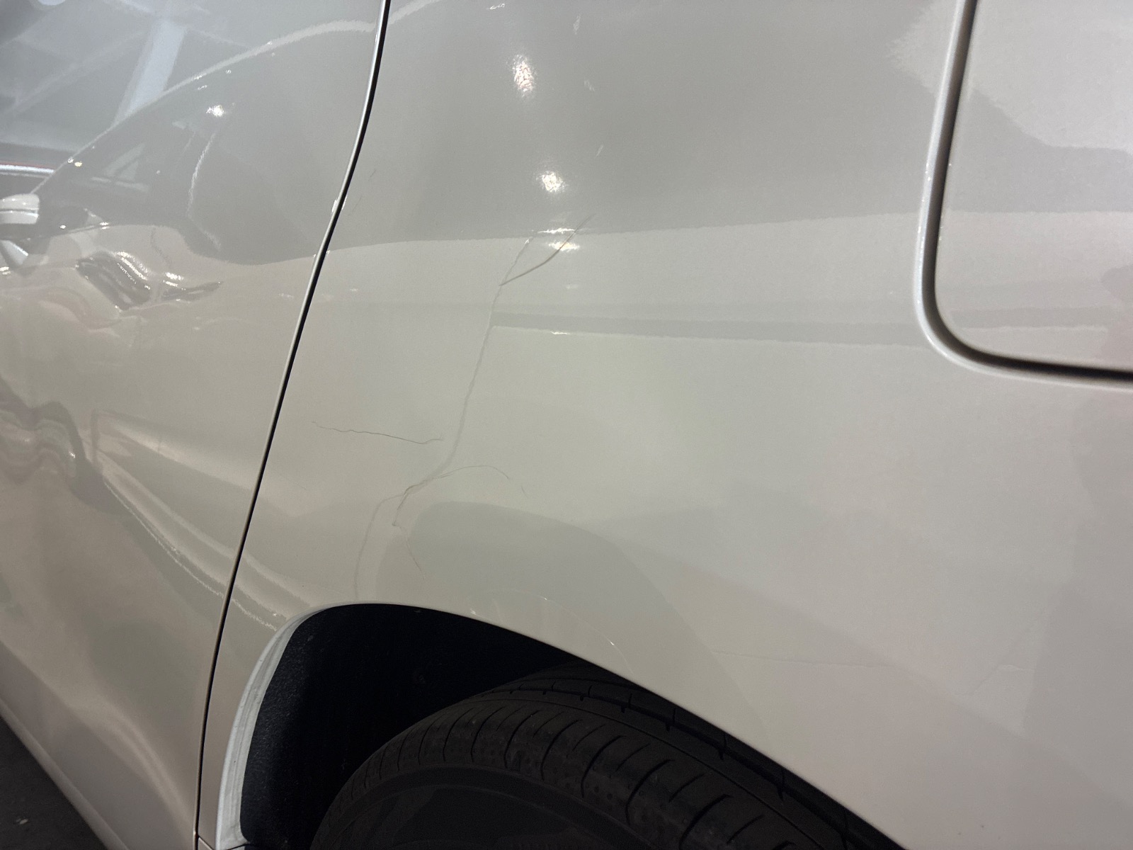 キズ・ヘコミ_38