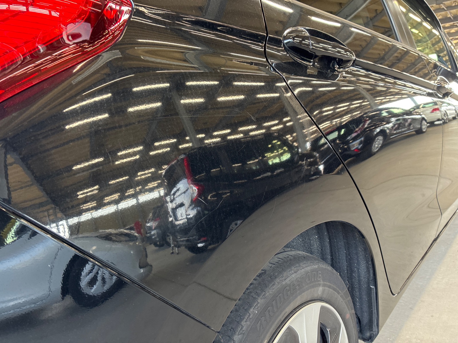 キズ・ヘコミ_40