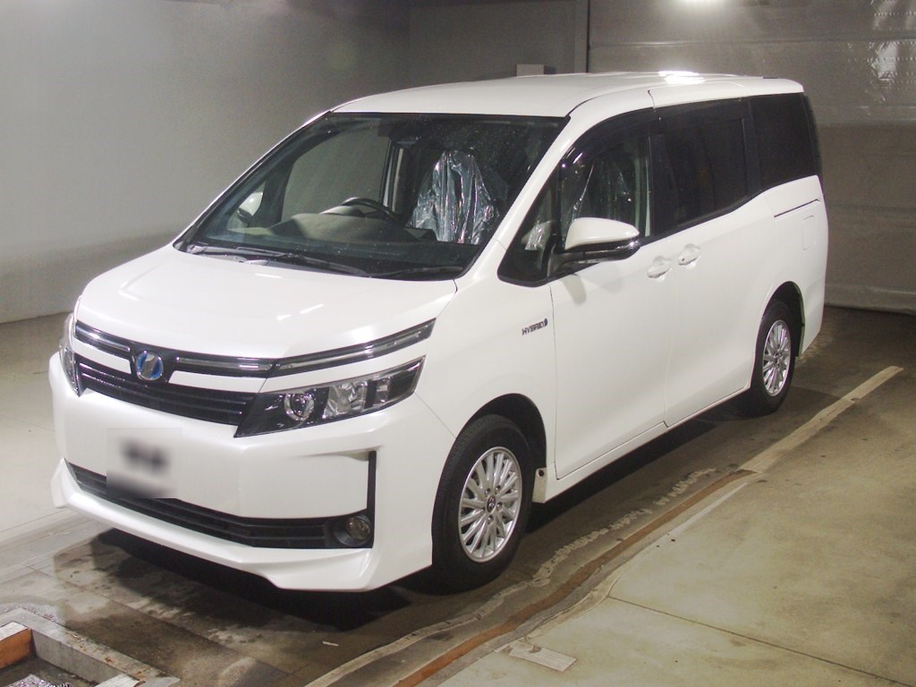トヨタ ヴォクシー HV V