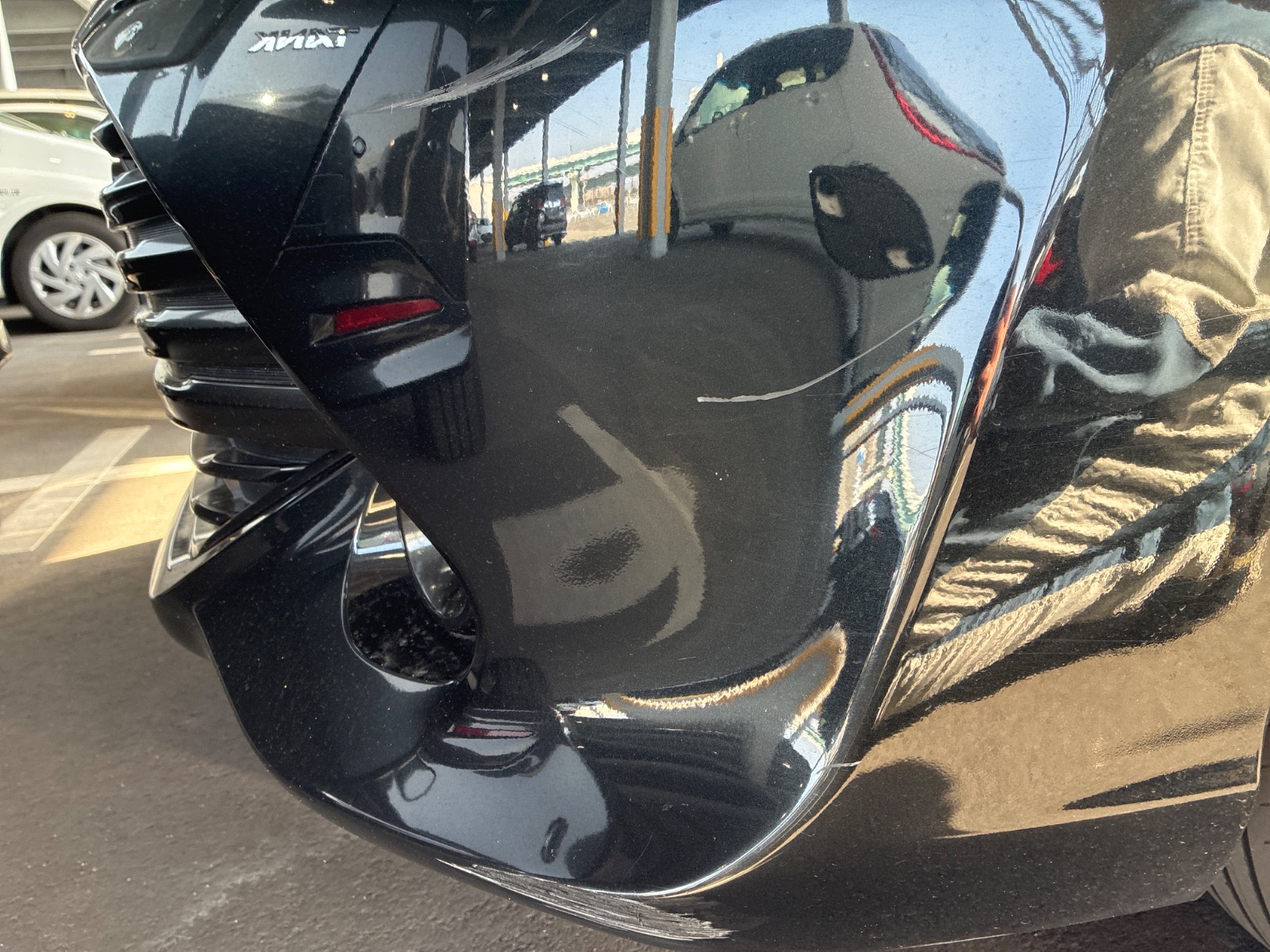 キズ・ヘコミ_05