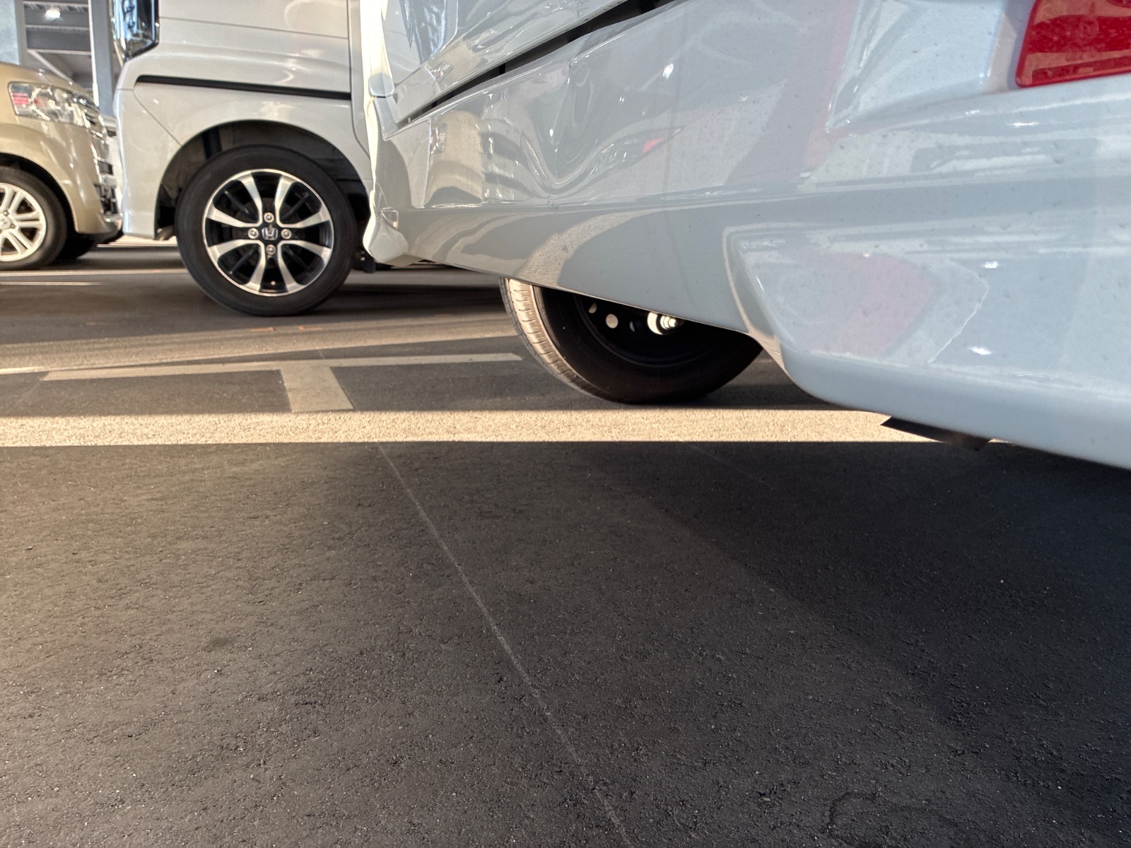 キズ・ヘコミ_56