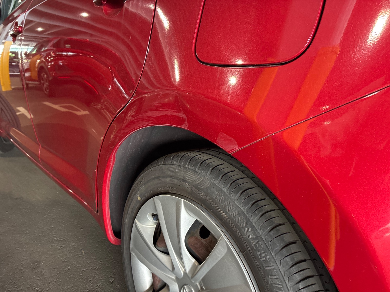 キズ・ヘコミ_38