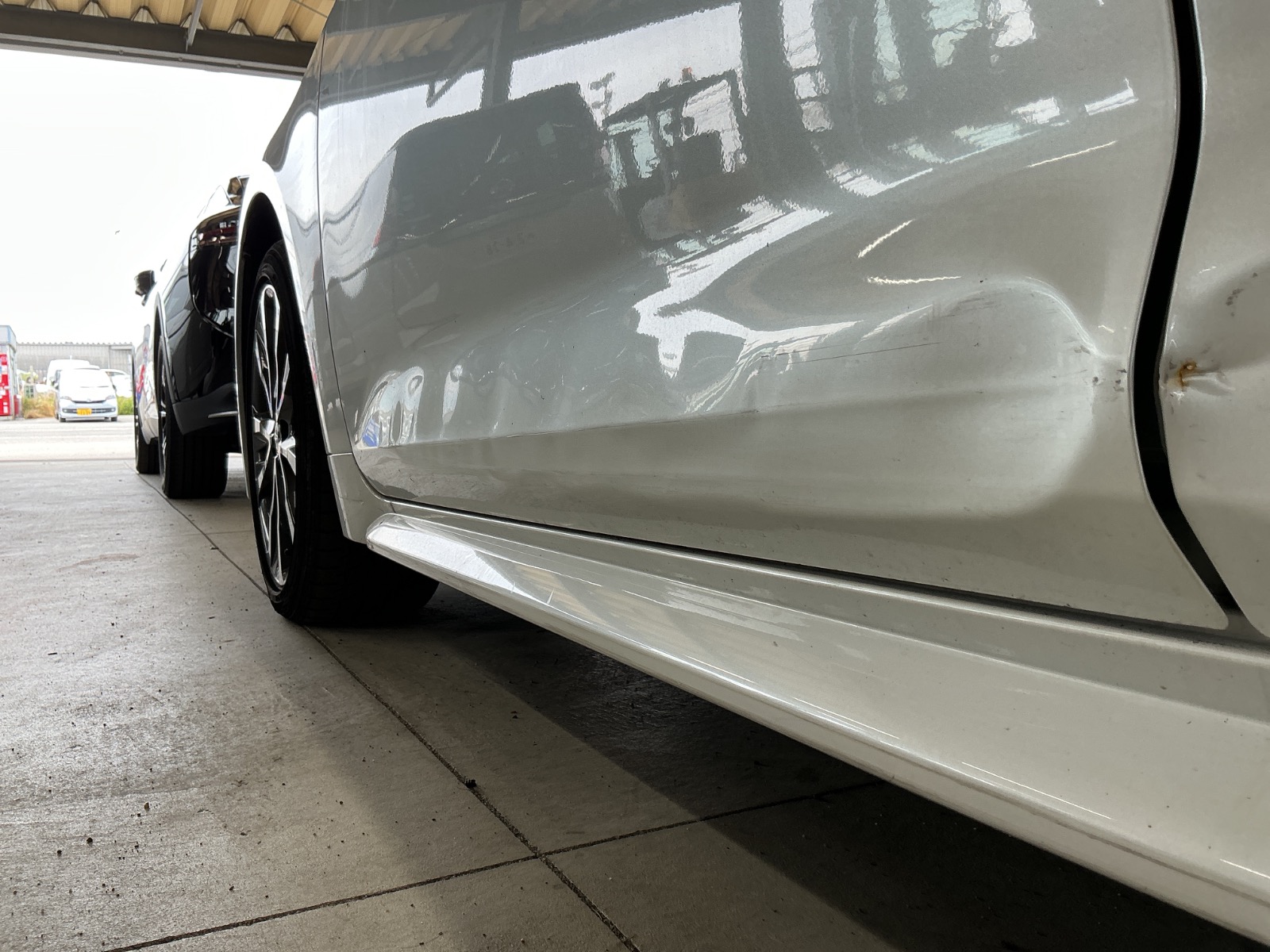 キズ・ヘコミ_17