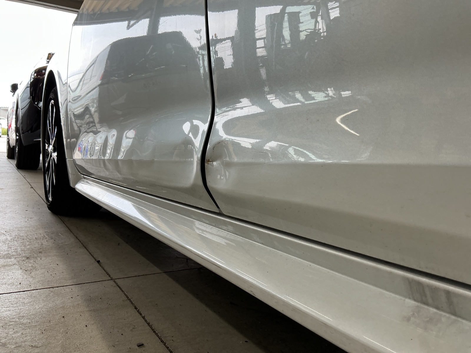 キズ・ヘコミ_24