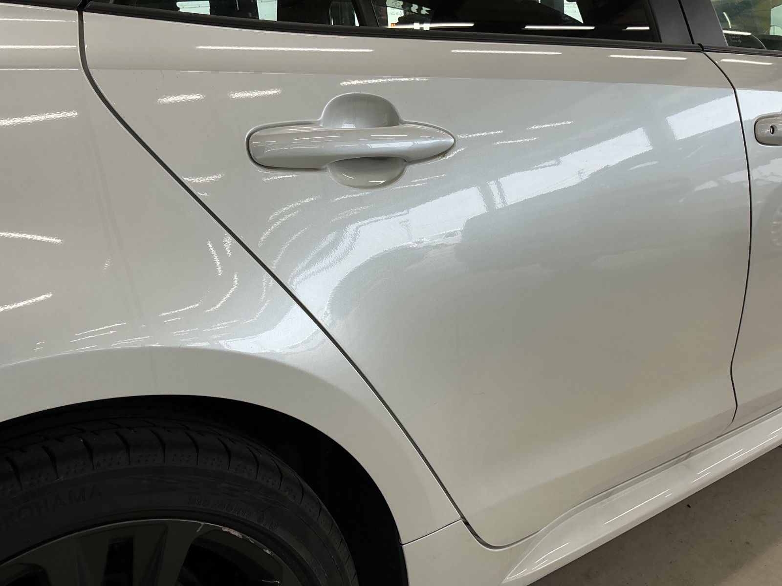 キズ・ヘコミ_27