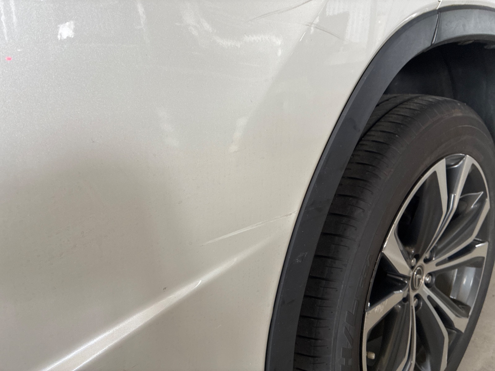 キズ・ヘコミ_24