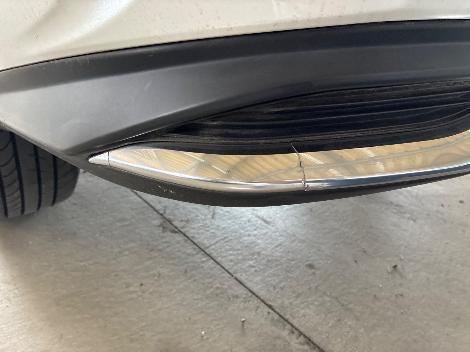 キズ・ヘコミ_55