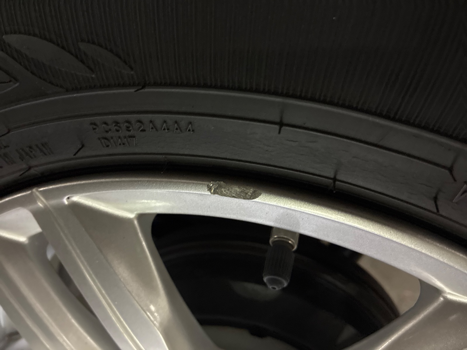 キズ・ヘコミ_61