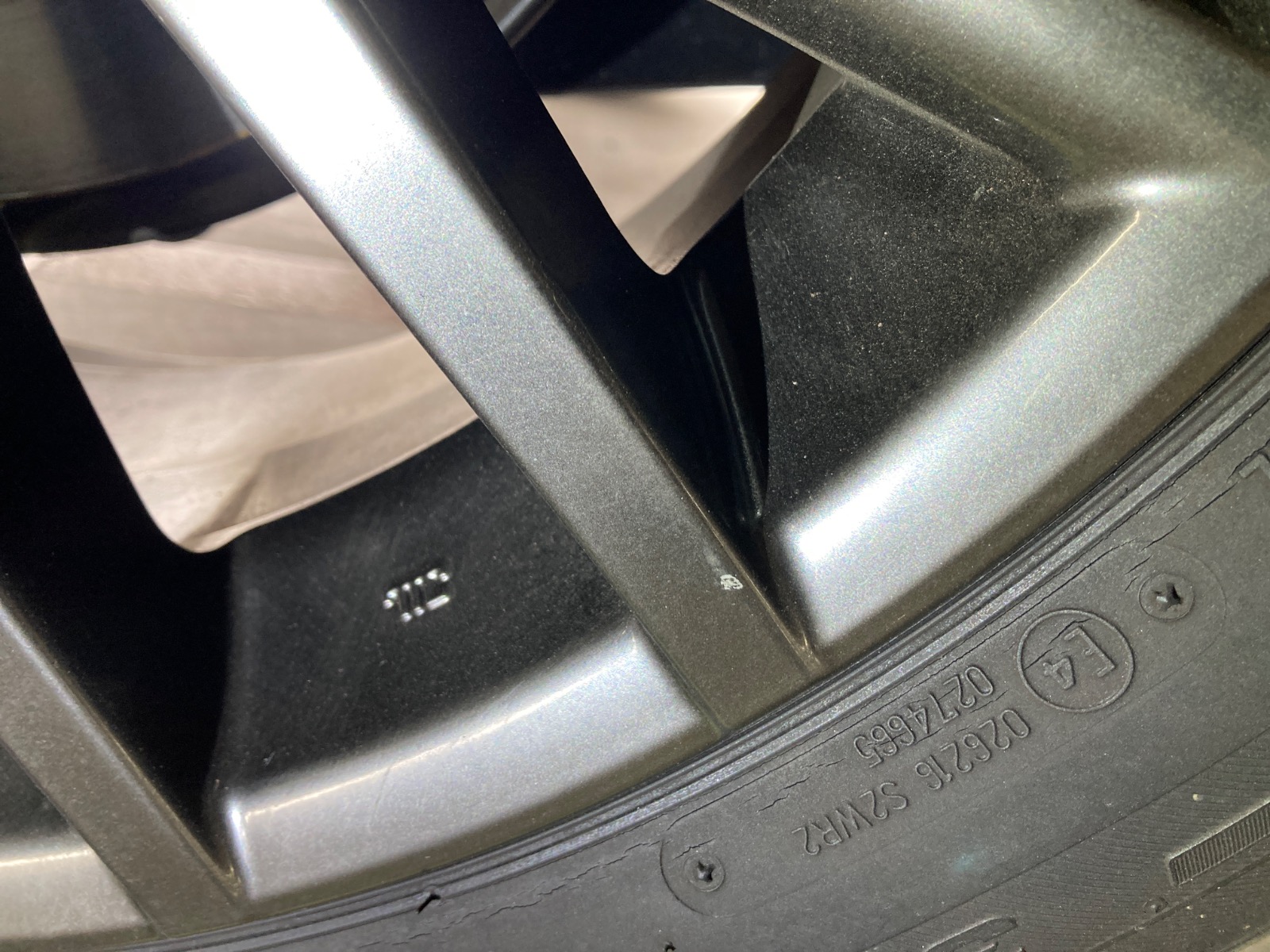 キズ・ヘコミ_62